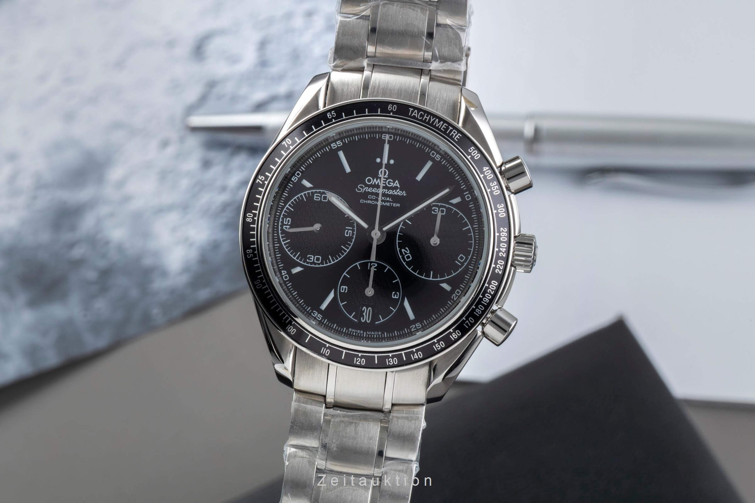 Omega Speedmaster chronographe acier automatique montre pour hommes 326.30.40.50.01.001 LP: 6100EUR  [2500324]