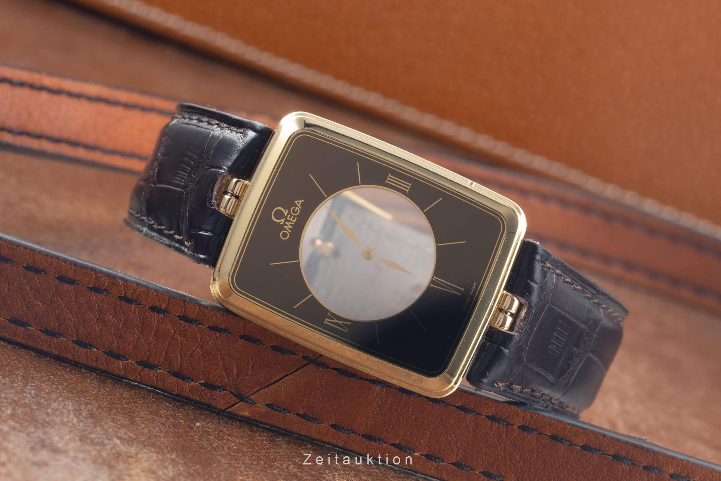 Omega La Magique 18 ct gold quartz men's watch 191.8523Z Vintage  [2500428]