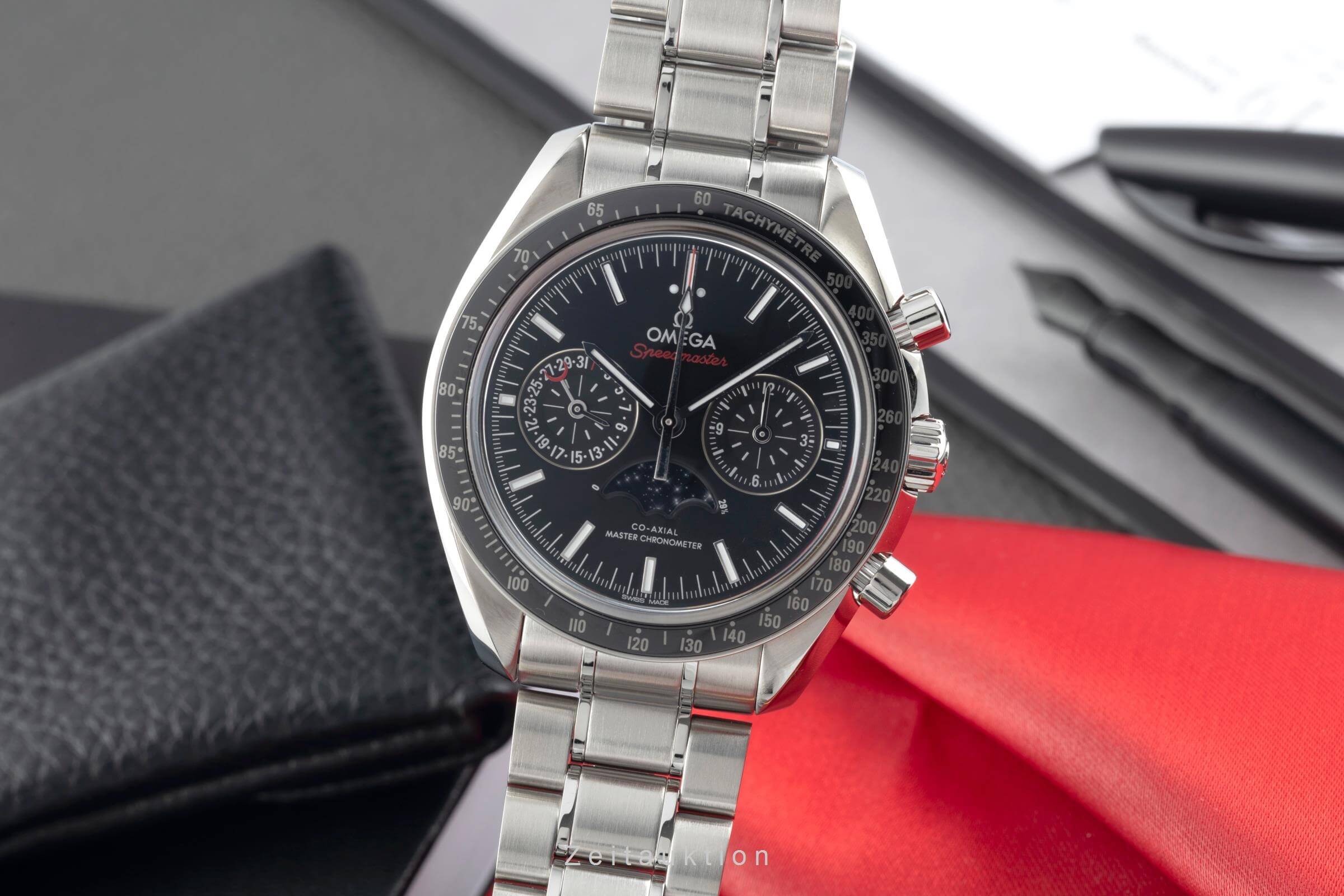 Omega Speedmaster Mondphase Co-Axial Chronograph Ref. 304.30.44.52.01.001 [2500745]