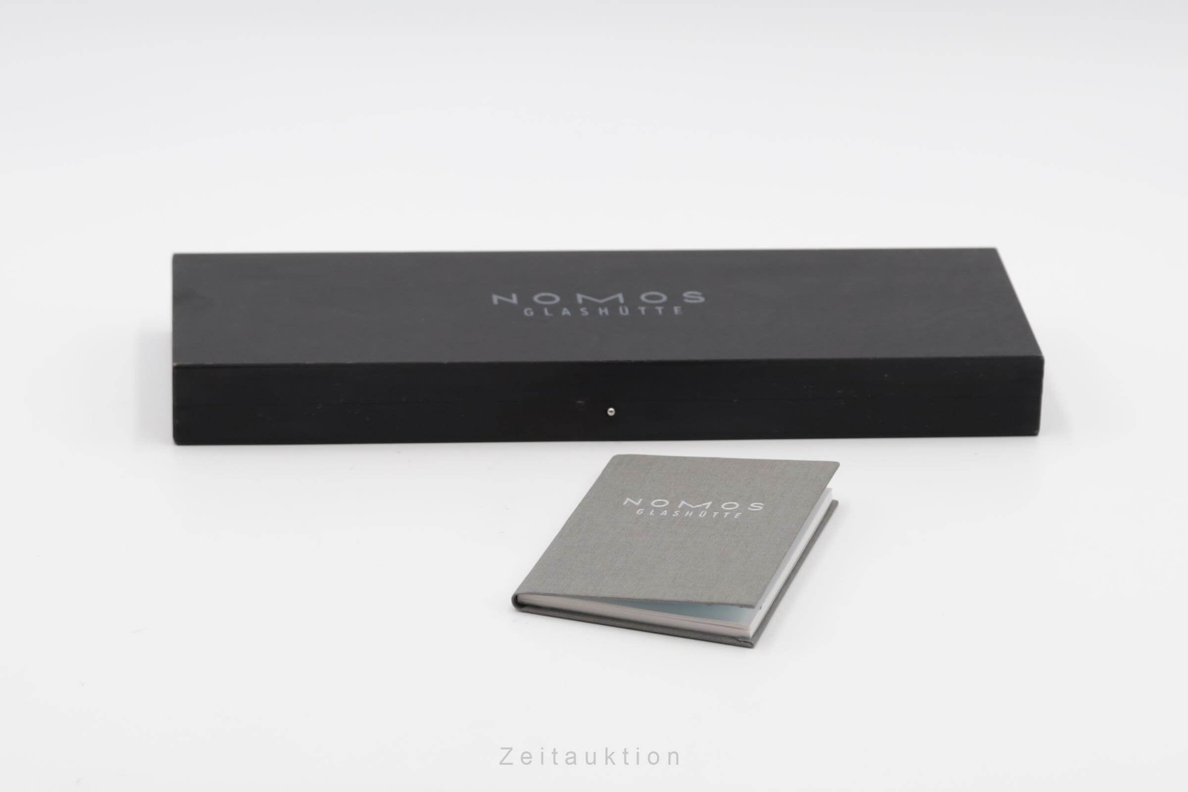 Nomos Zürich Automatik Datum Edelstahl Herrenuhr Ref. 802 Box & Papiere 2016 [2500822]