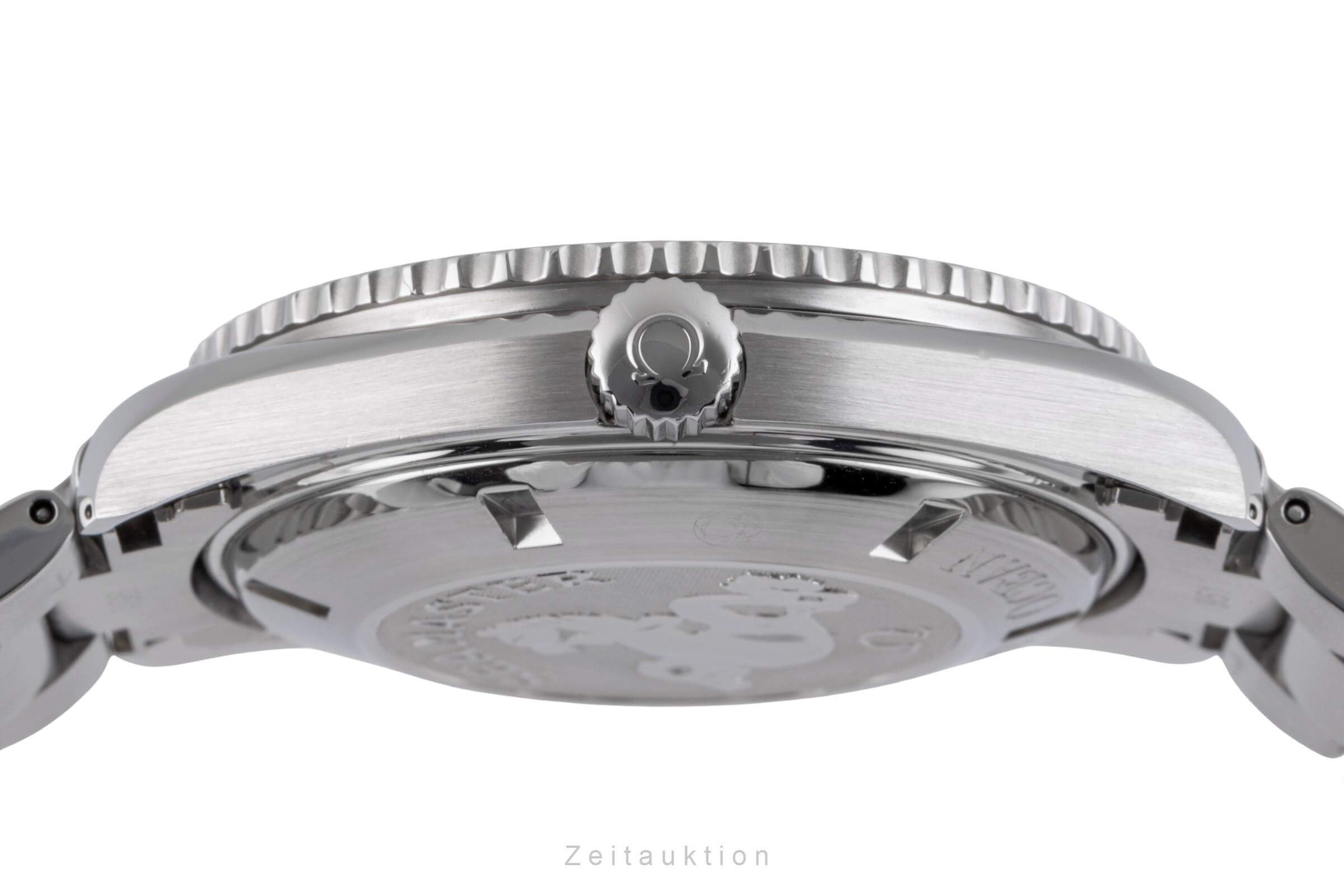 Omega Seamaster steel automatic men's watch 2200.50.00 LP: 7700EUR  [2500905]