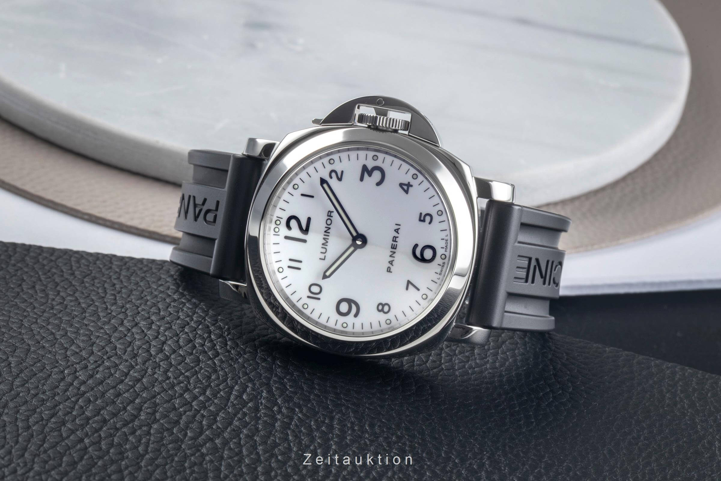 Panerai Luminor Base White Dial Stahl Handaufzug Ref. PAM00114 B&P VP: 5700,- € [2500949]