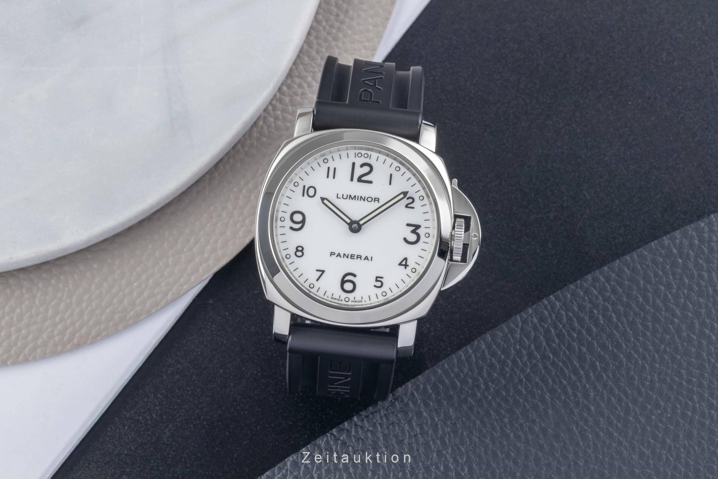 Panerai Luminor Base White Dial Stahl Handaufzug Ref. PAM00114 B&P VP: 5700,- € [2500949]