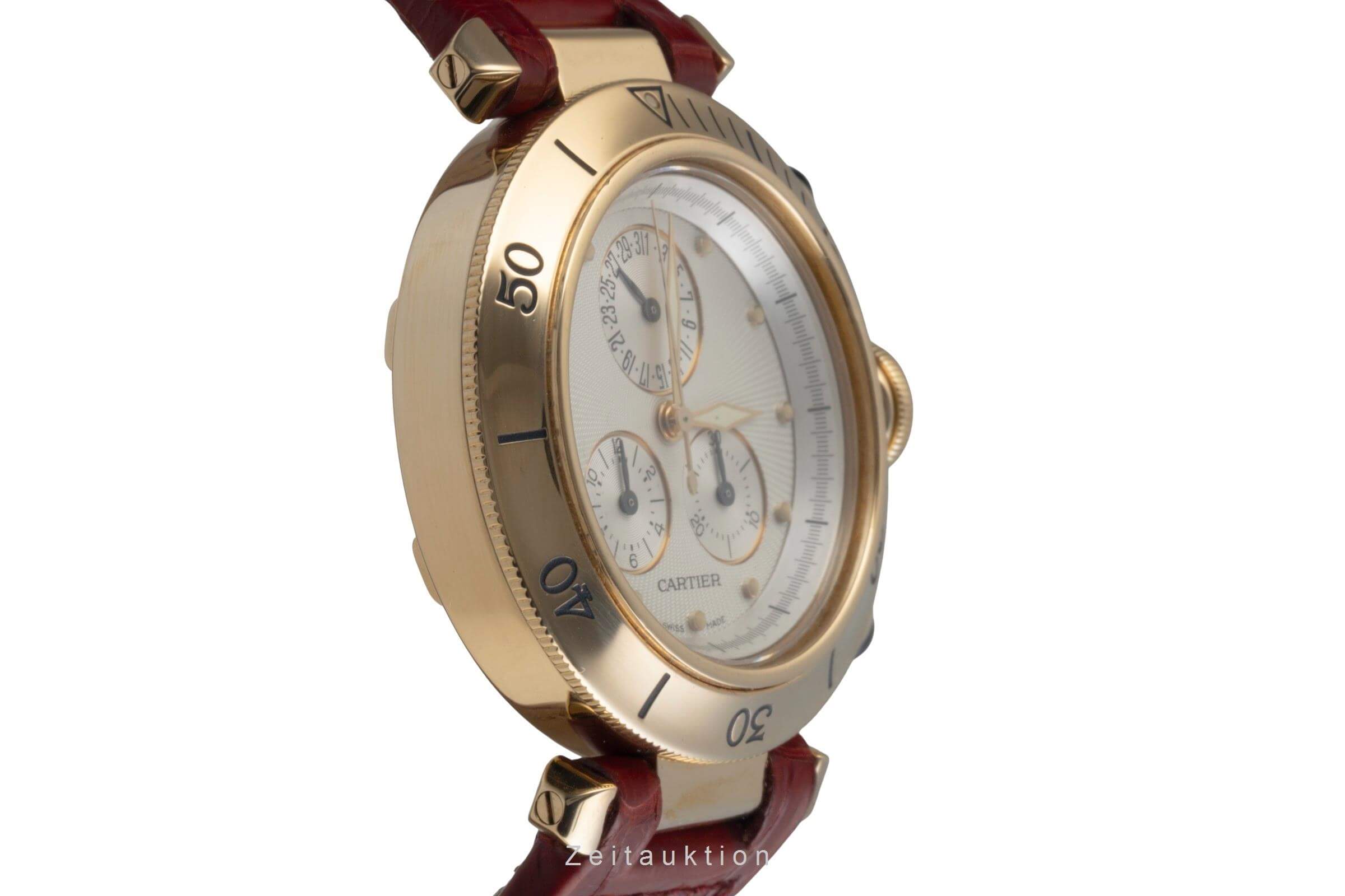 Cartier Pasha chronographe or 18 ct quartz montre pour femmes W3012051  [2501045]