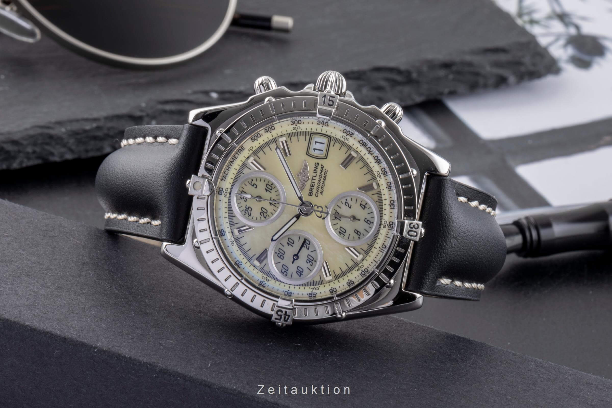 Breitling Chronomat Chronograph Edelstahl MOP Dial Automatik Ref. A13050.1 [2501088]