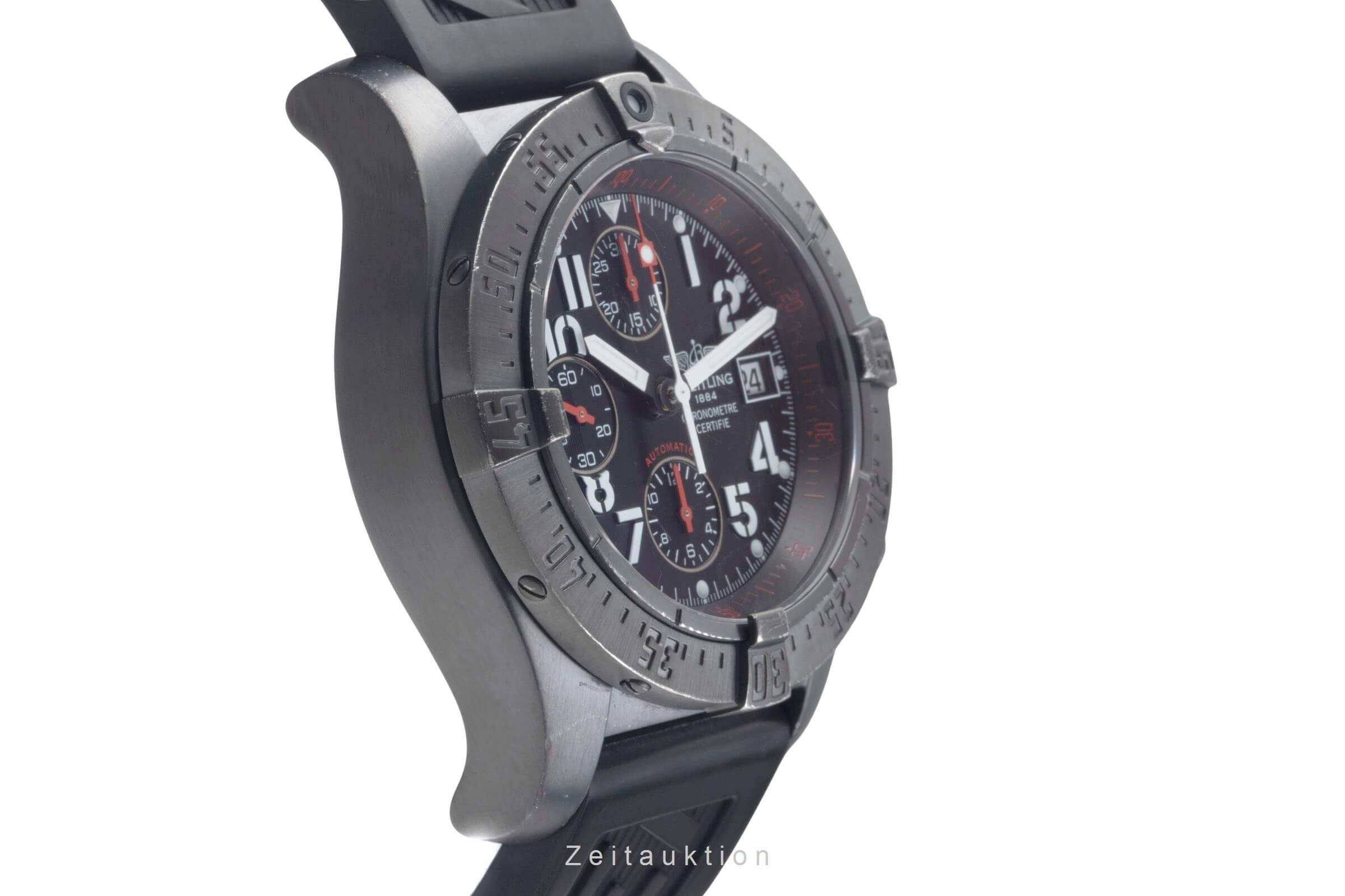 Breitling Avenger Skyland Chronograph Black Automatik Limited M13380 VP: 8950,-€ [2501218]