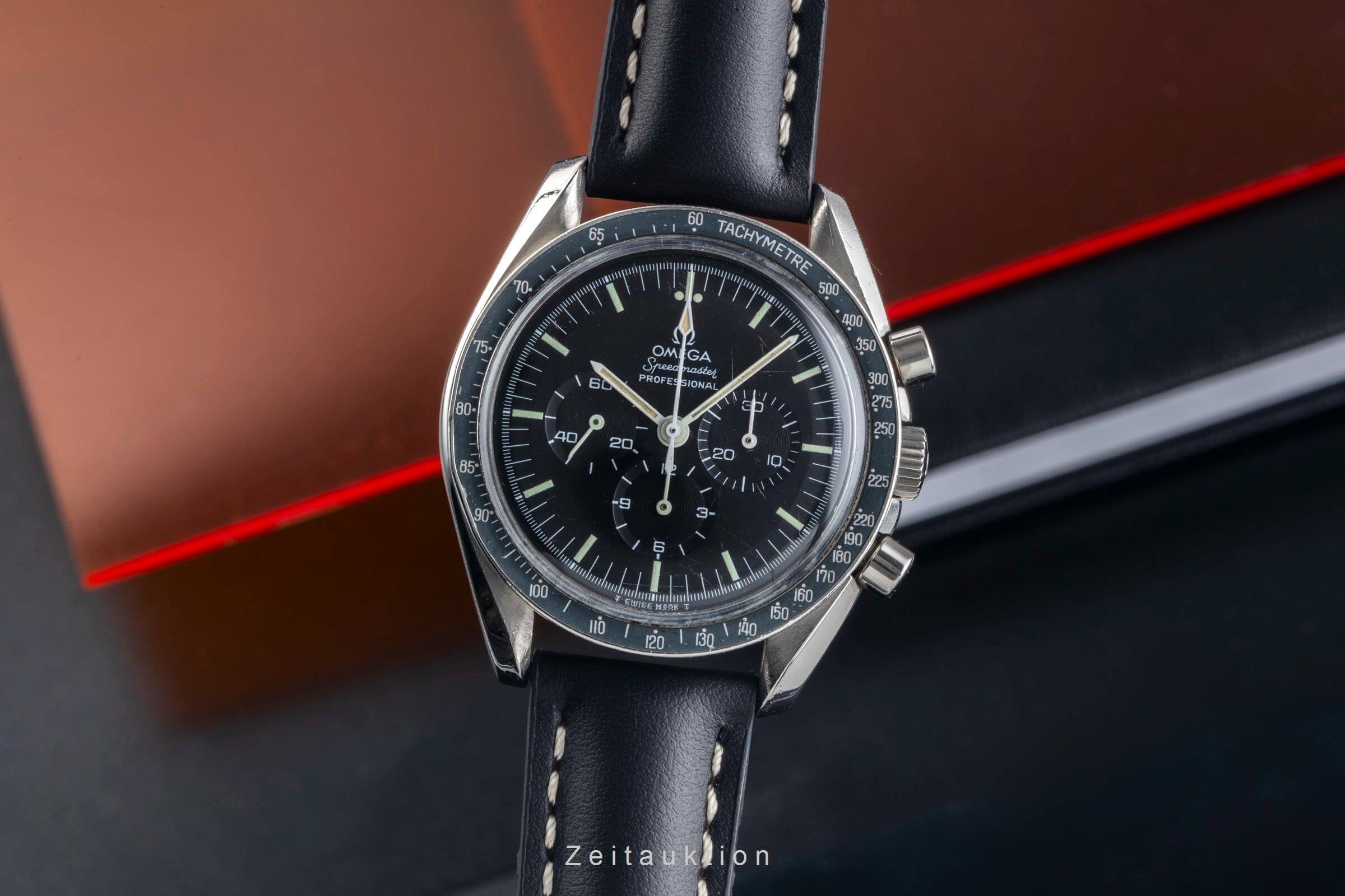 Omega Speedmaster Professional Moonwatch Chronograph Ref. 145.022 76 ST  [2501220]