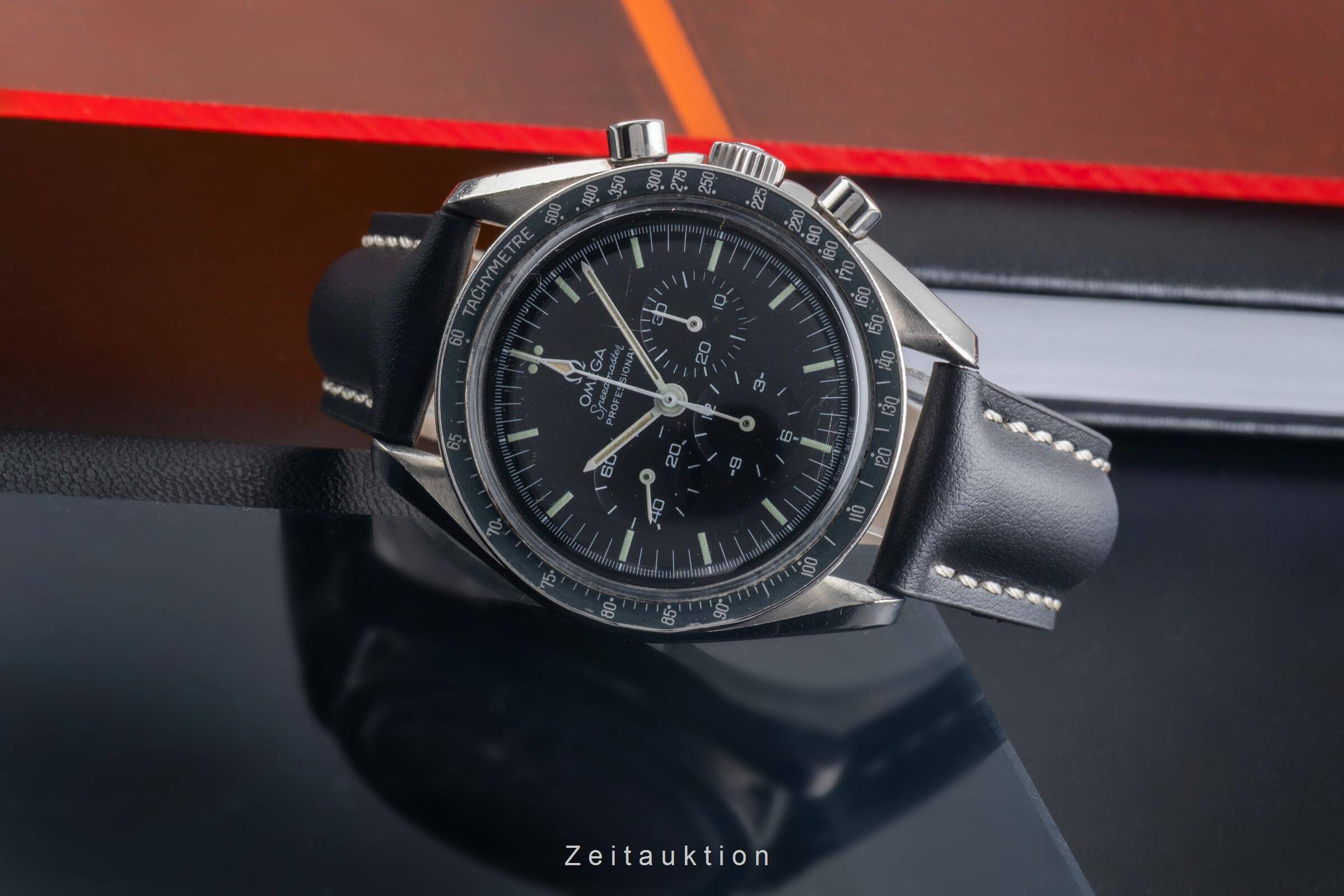 Omega Speedmaster Professional Moonwatch Chronograph Ref. 145.022 76 ST  [2501220]