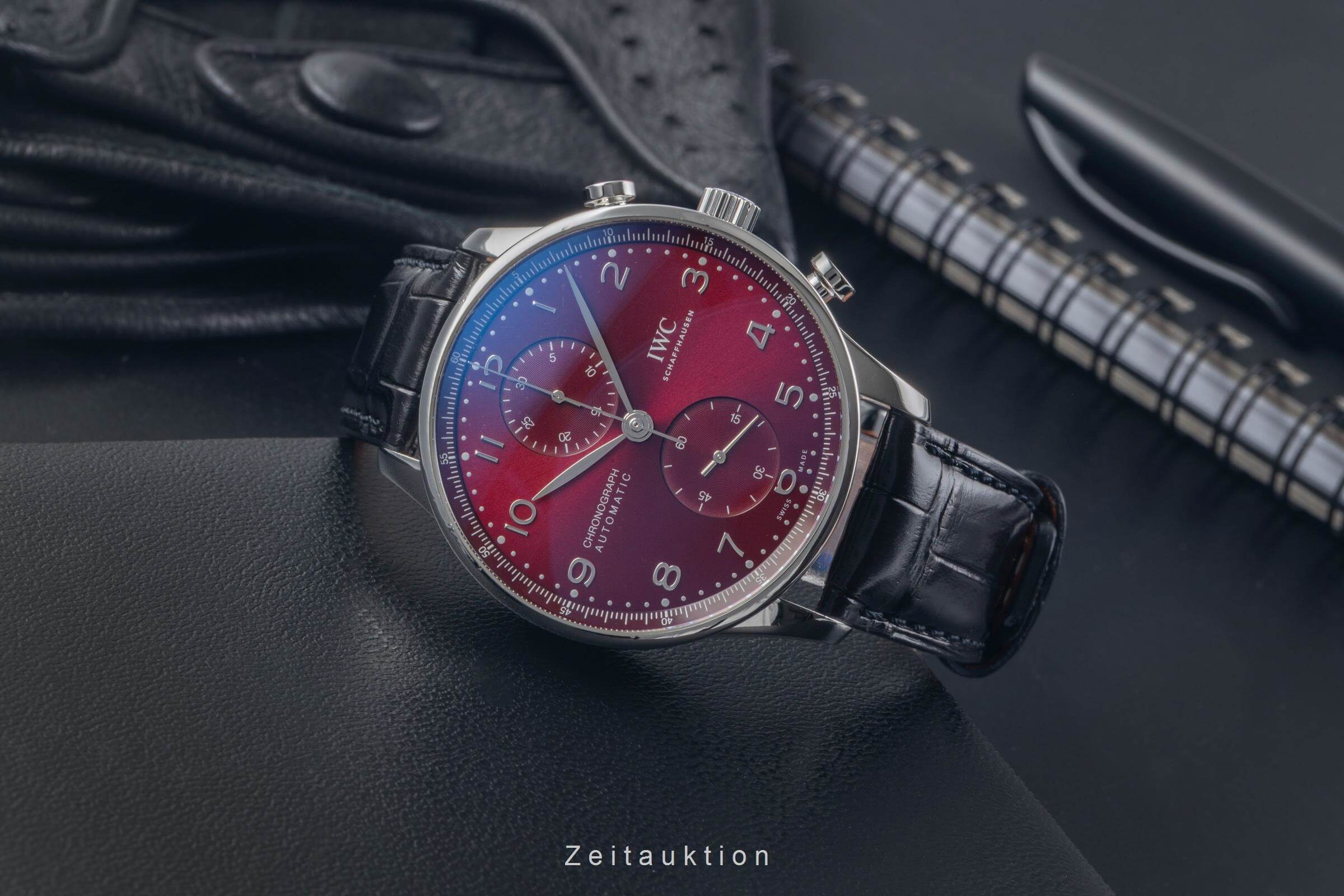 IWC Portugieser Chronograph Red Dial Stahl Automatik Herrenuhr Ref. IW371616 B&P [2501269]