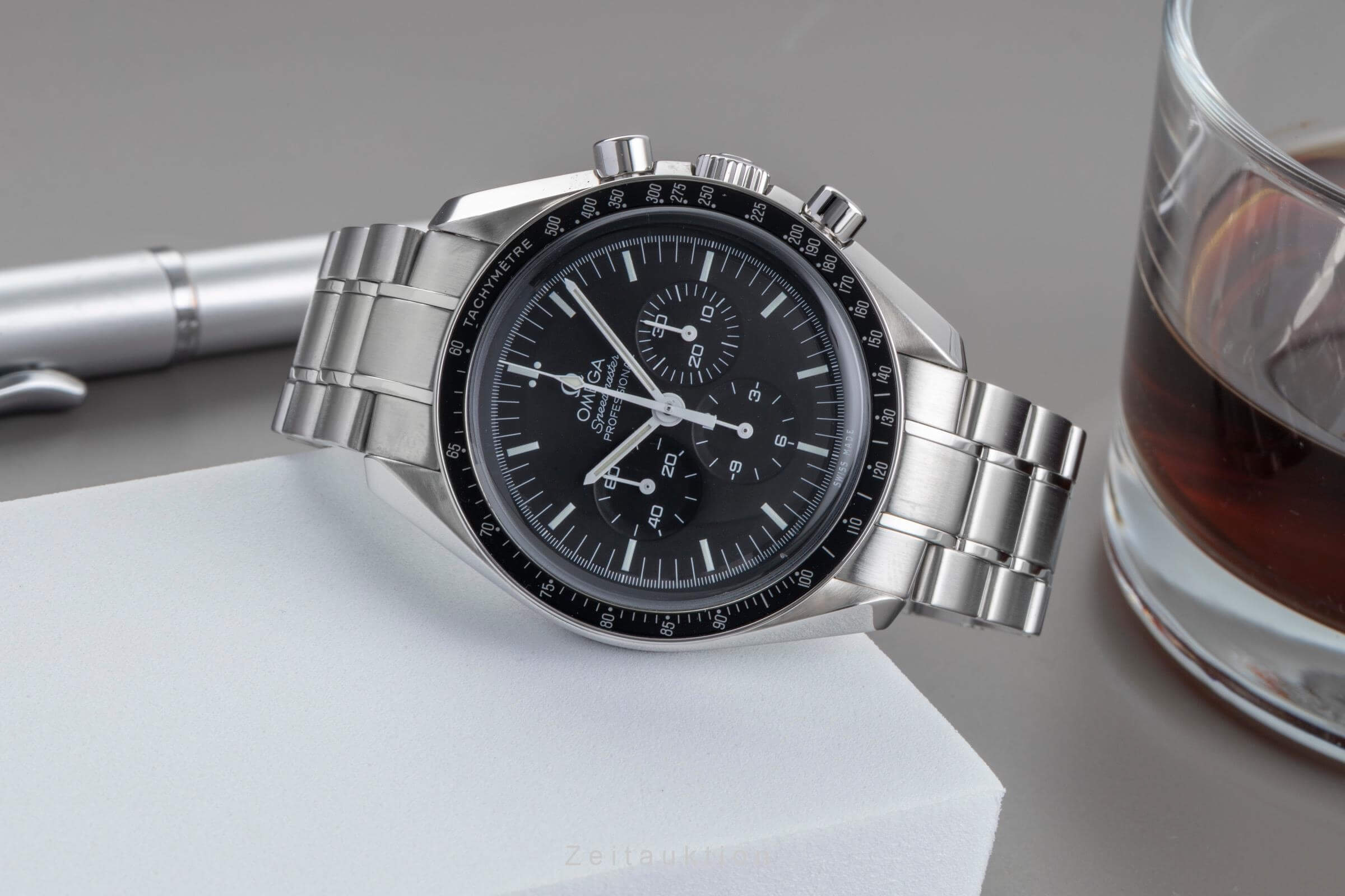 Omega Speedmaster Moonwatch cronografo acciaio carica manuale orologio da uomo 311.30.42.30.01.005 LP: 7600EUR  [2501293]