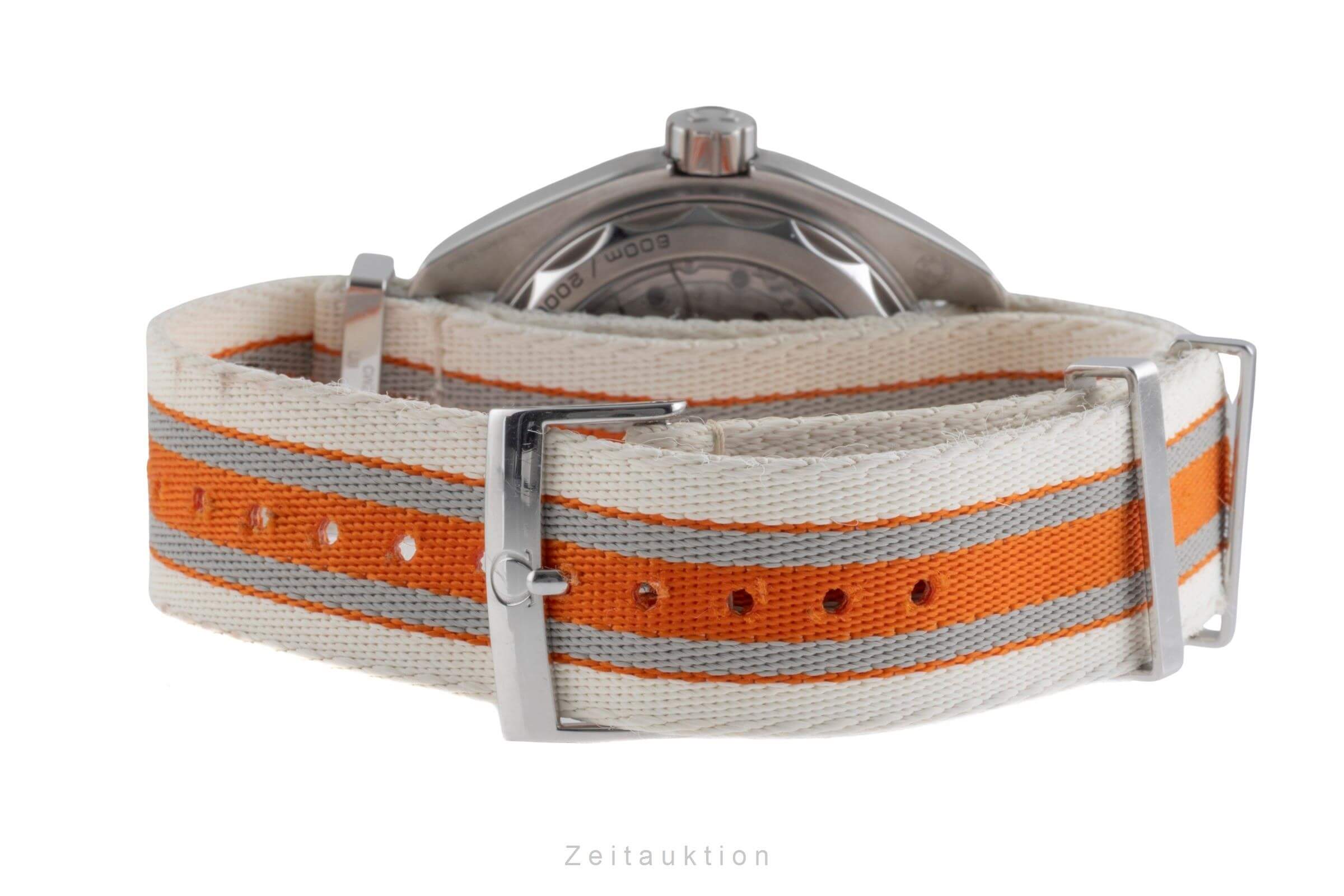 Omega Seamaster acciaio automatismo orologio da uomo 215.32.44.21.04.001 LP: 7300EUR  [2501397]