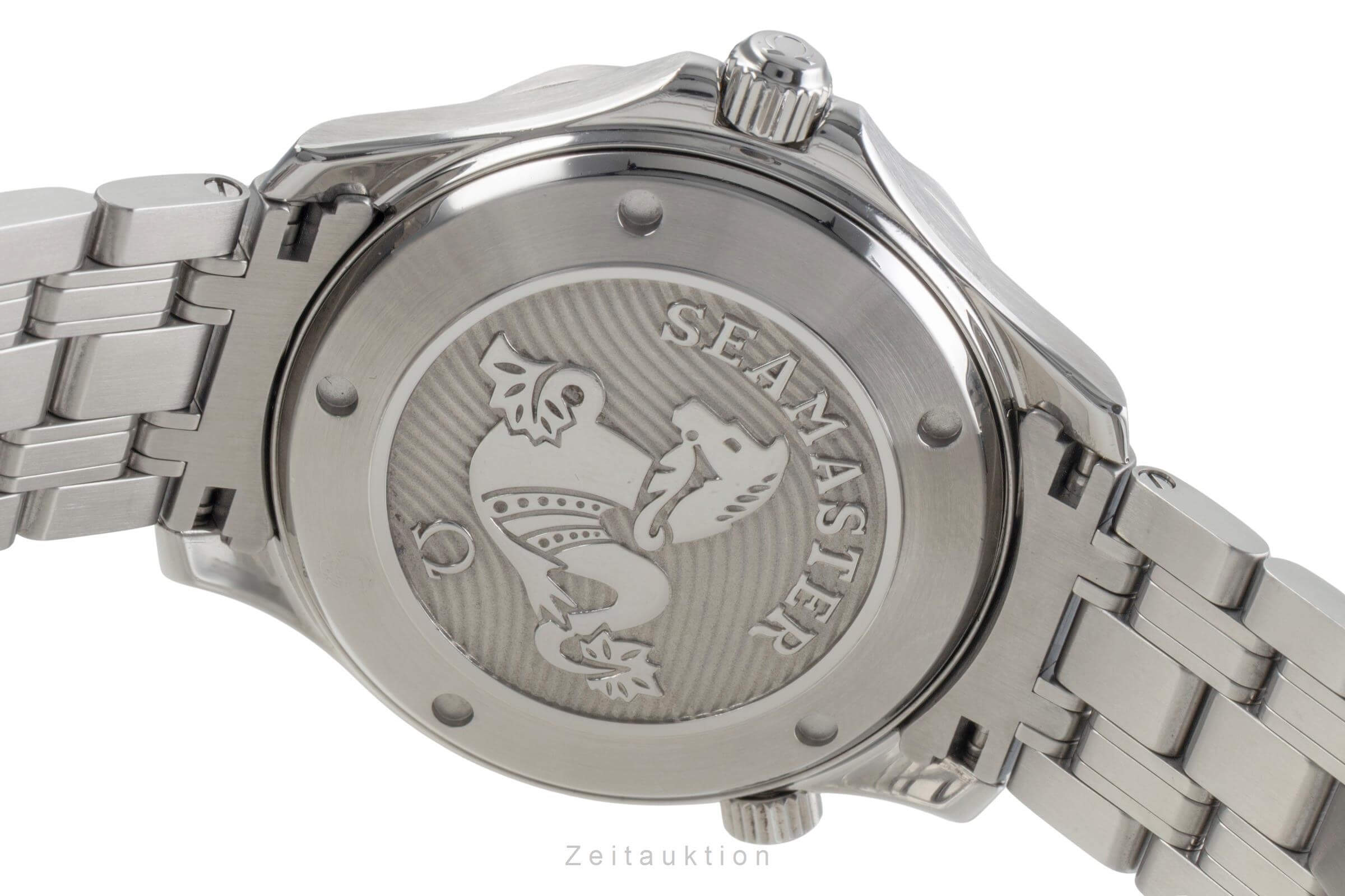 Omega Seamaster acciaio automatismo orologio da uomo 212.30.41.20.03.001 LP: 6500EUR  [2501411]