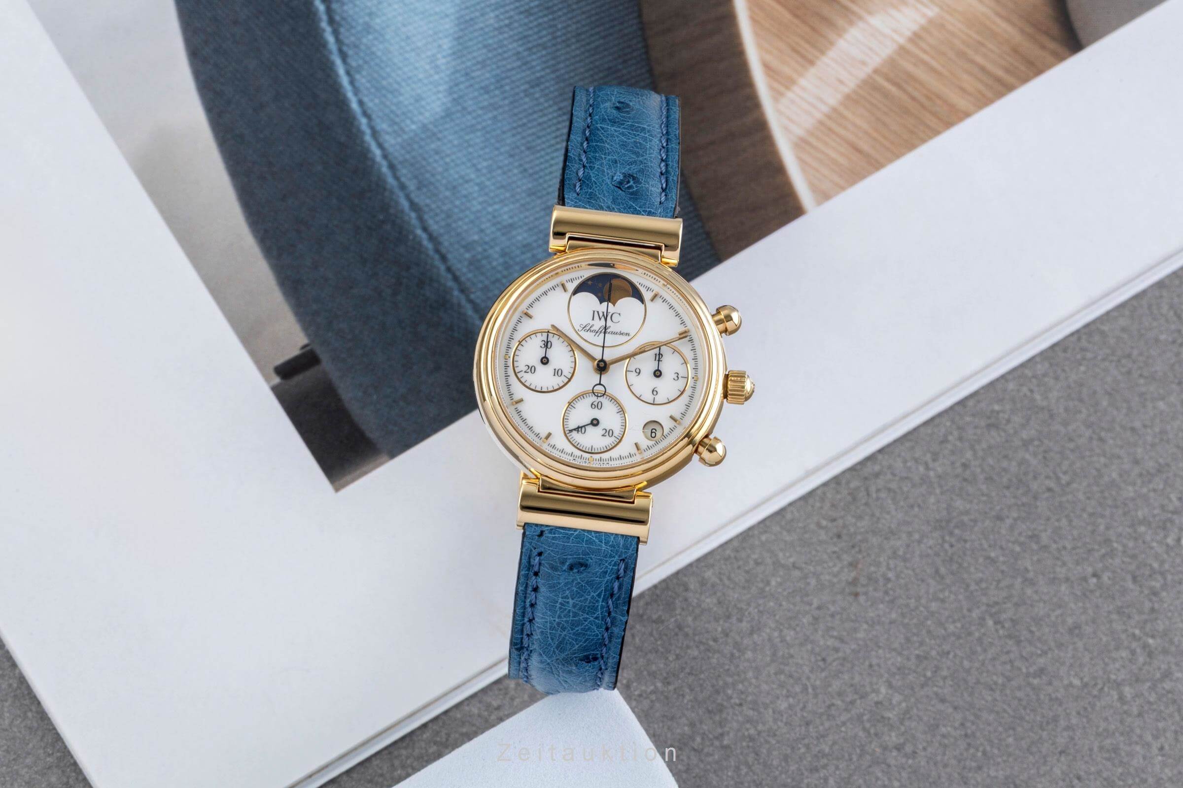 IWC Da Vinci chronograph 18 ct gold quartz women's watch IW373501  [2501427]