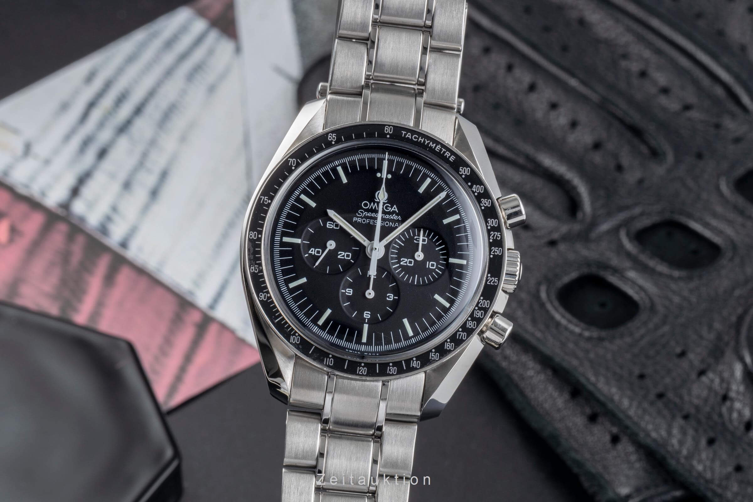 Omega Speedmaster Moonwatch chronograph steel manual winding men's watch 311.30.42.30.01.005 LP: 7600EUR  [2501429]