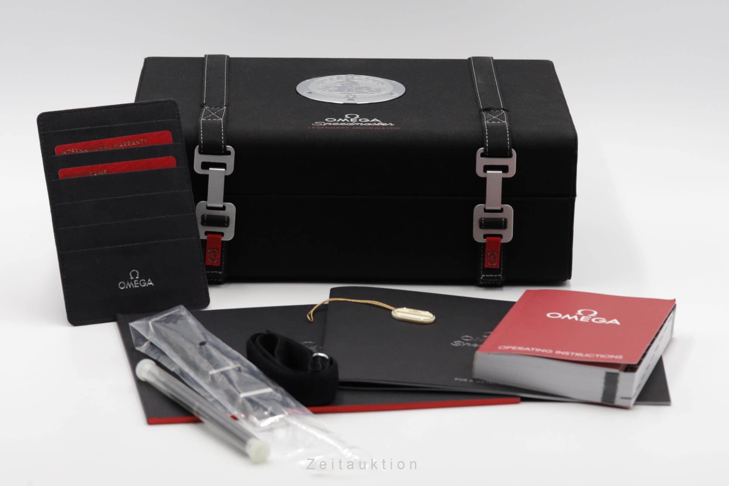 Omega Speedmaster Moonwatch chronograph steel manual winding men's watch 311.30.42.30.01.005 LP: 7600EUR  [2501429]