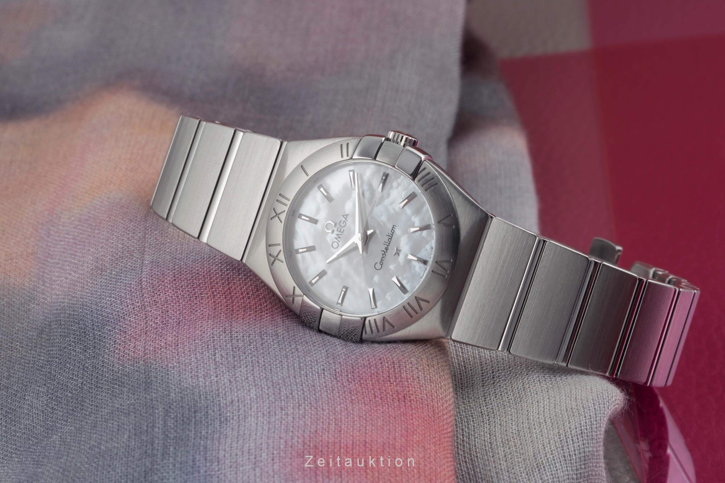 Omega Constellation acero cuarzo reloj para damas  123.10.27.60.05.001 LP: 3700EUR  [2501444]