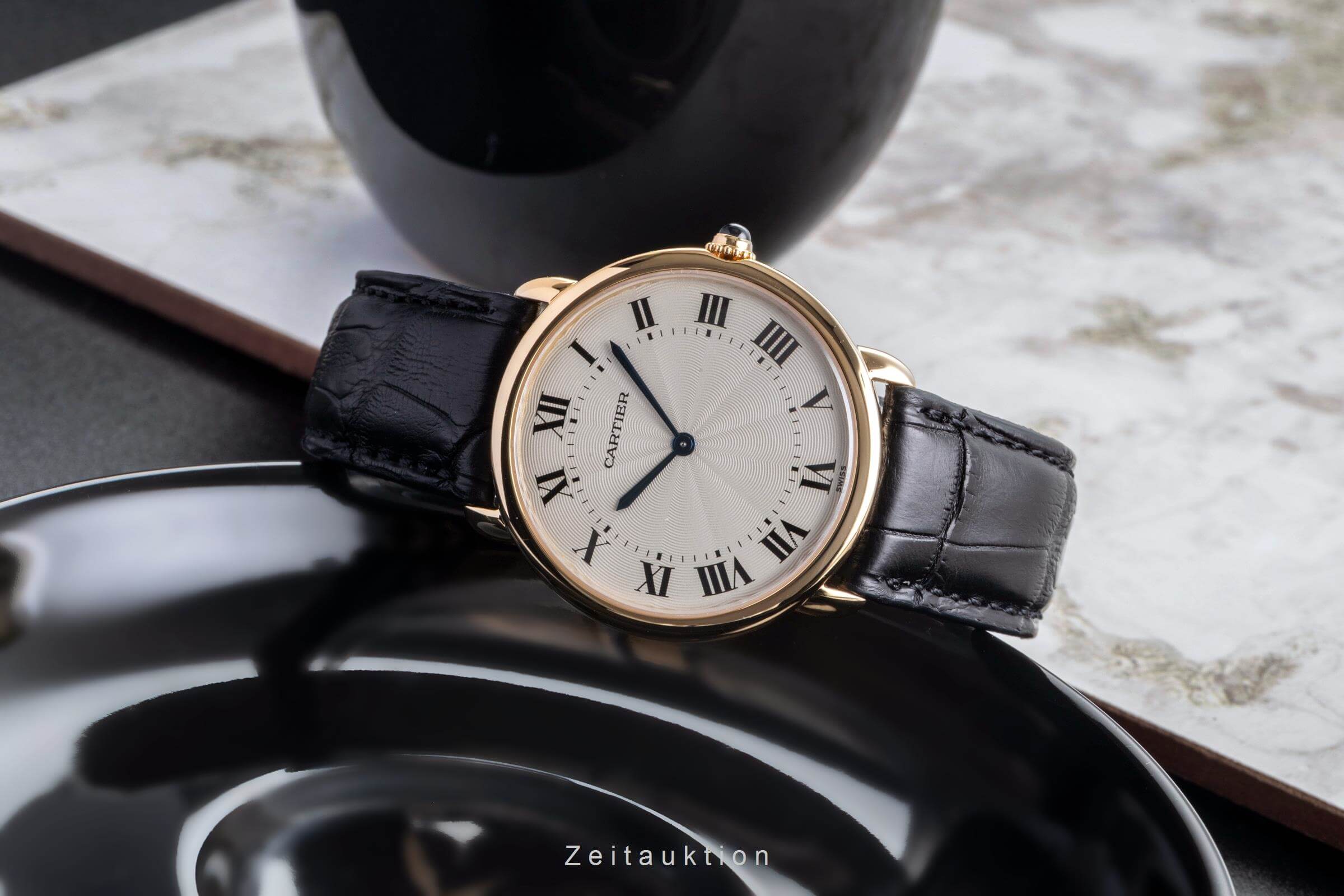 Cartier Ronde Louis oro 18 ct carica manuale orologio da donna W1508956  [2501471]