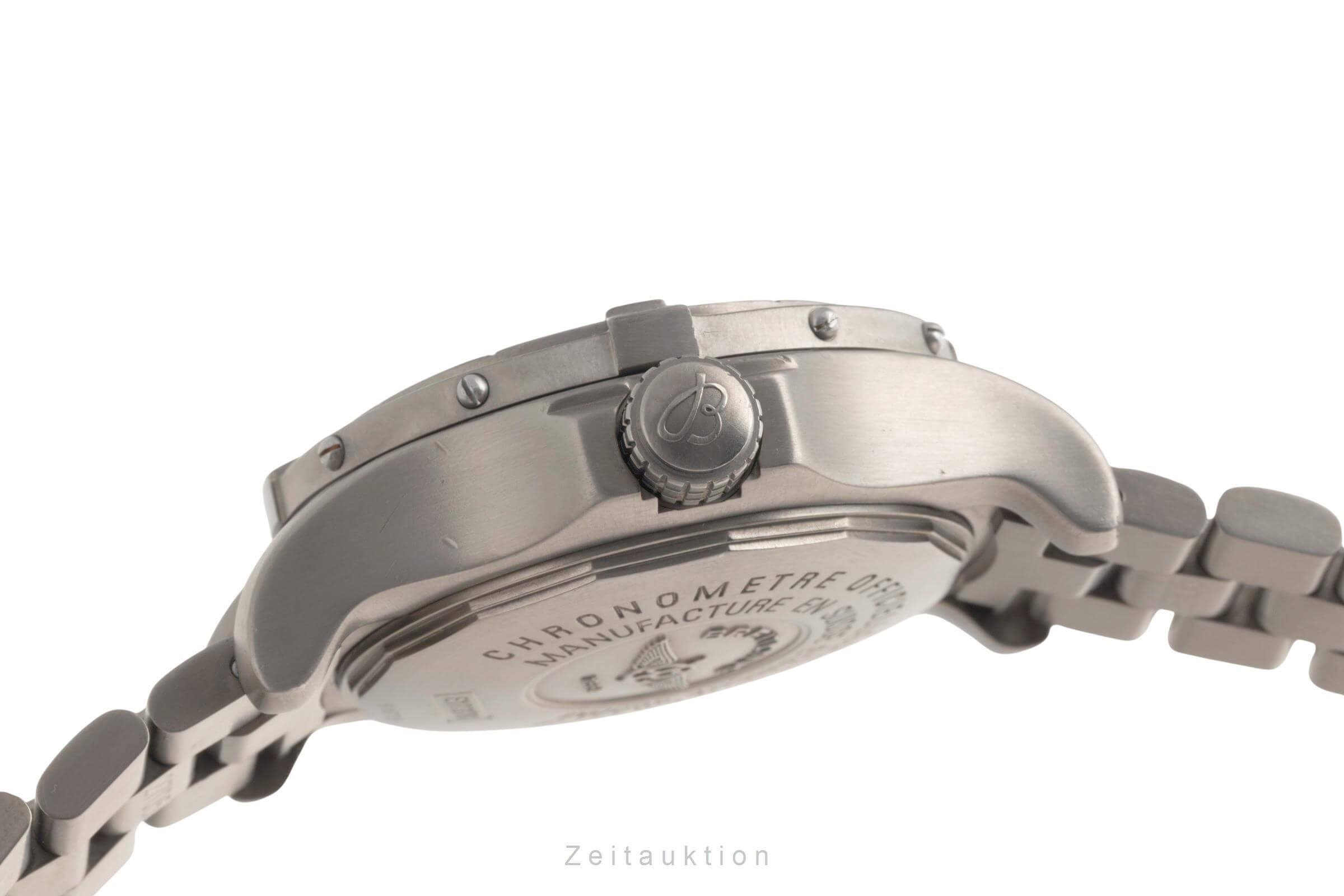 Breitling Avenger Seawolf titanium automatic men's watch E17370  [2501478]