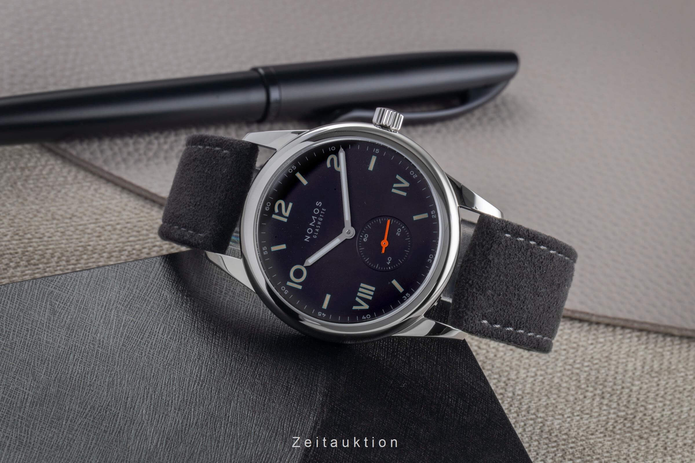 Nomos Watches Nomos Club Black € 781 Nomos Glashütte Club Sport