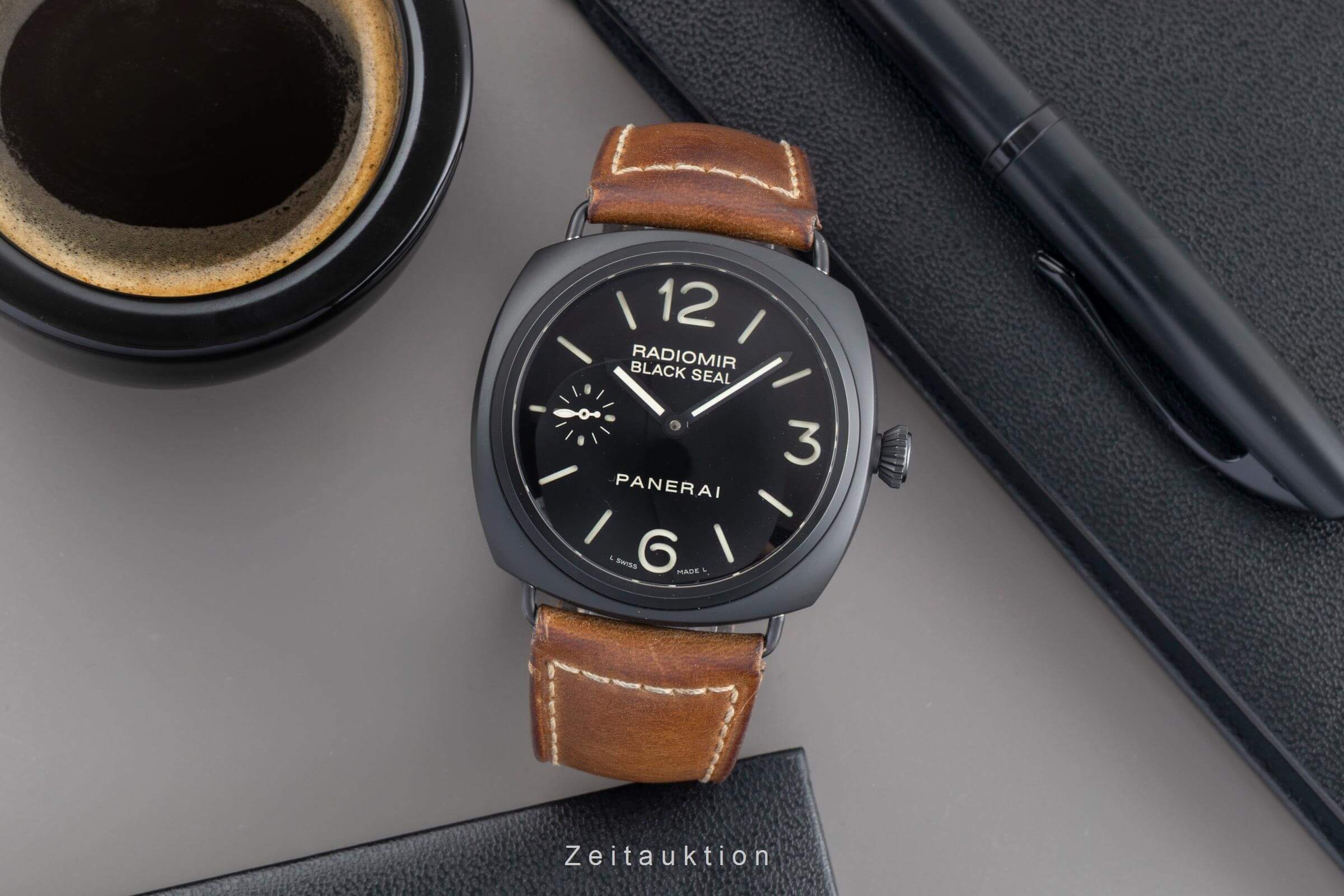 Panerai Radiomir Black Seal Keramik Handaufzug Herrenuhr Ref. PAM00292 B&P [2501604]