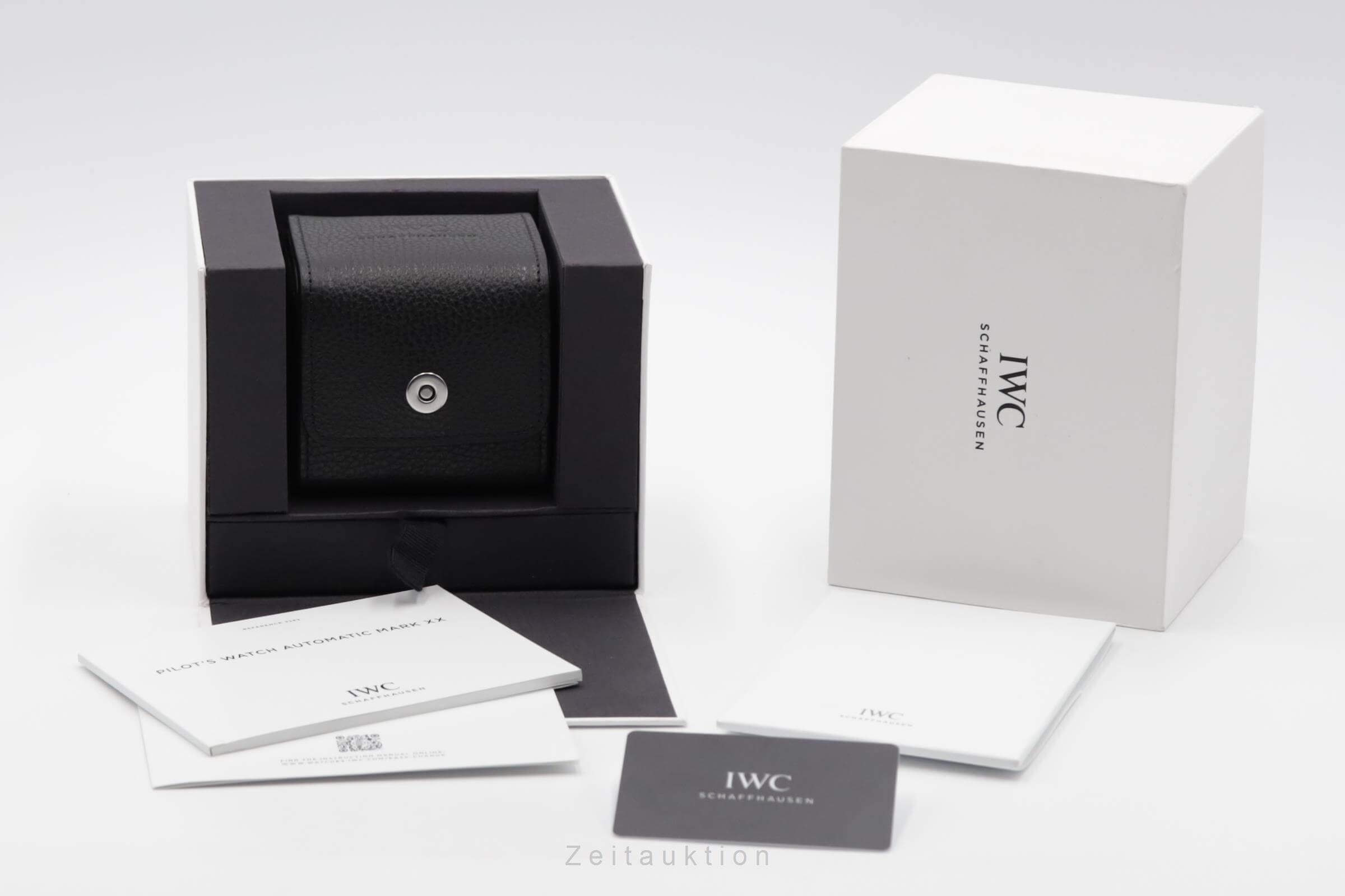 IWC Pilot acciaio automatismo orologio da uomo IW328201 LP: 5700EUR  [2501620]