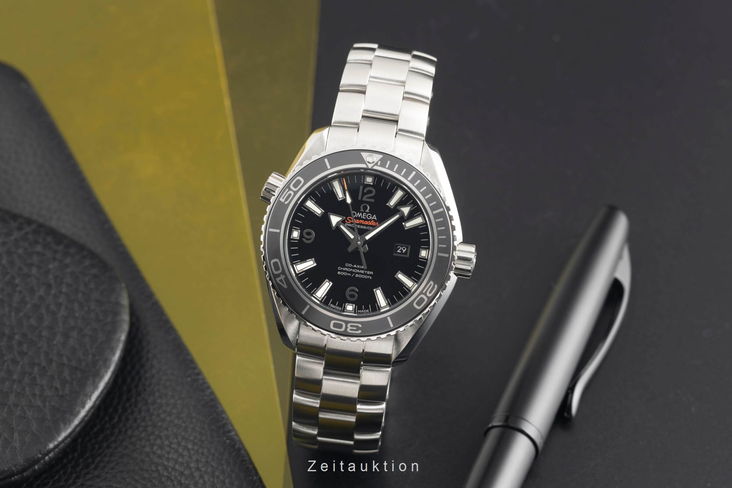 Omega Seamaster Planet Ocean Stahl Automatik Mid Size R. 232.30.38.20.01.001 B&P [2501621]