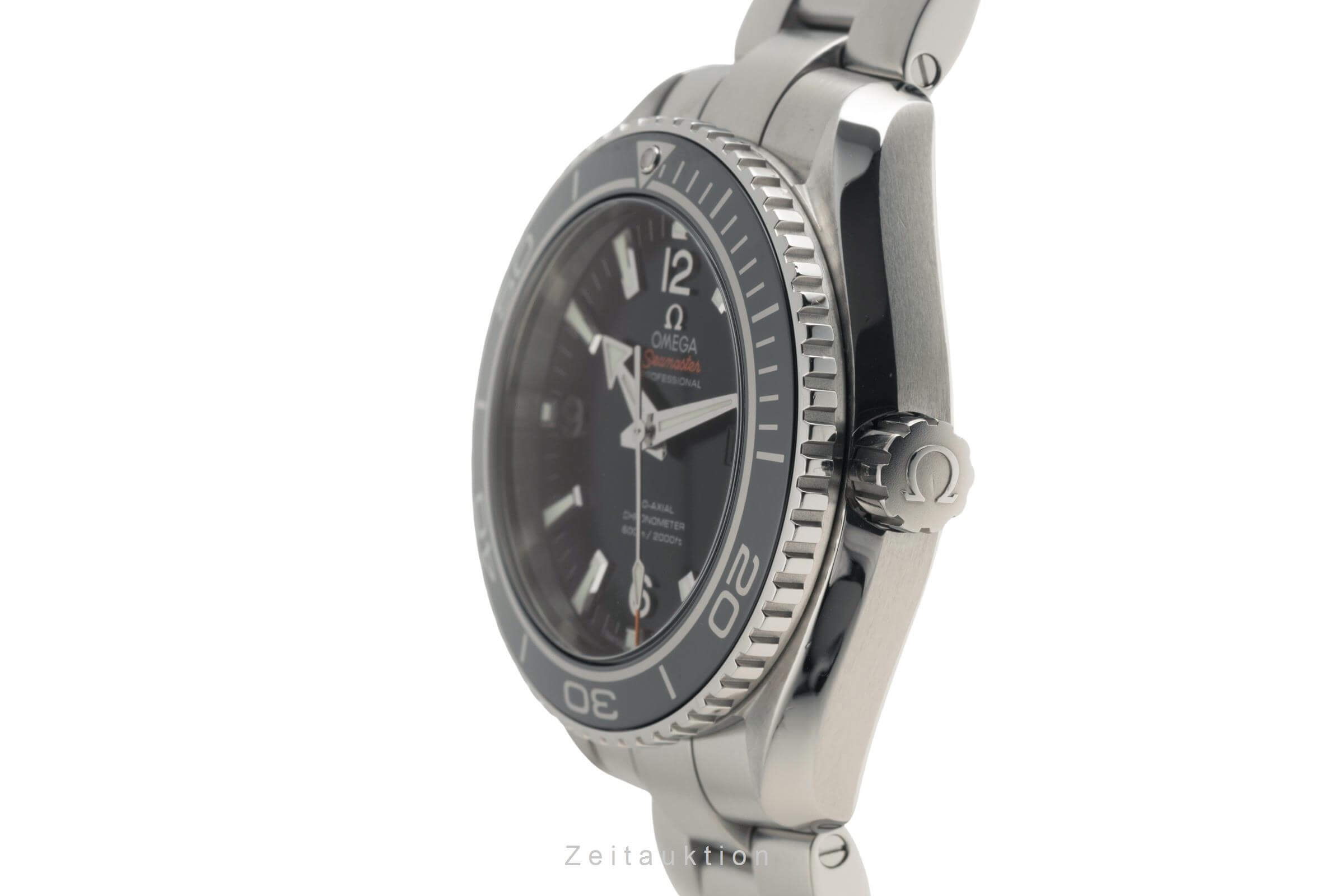 Omega Seamaster Planet Ocean Stahl Automatik Mid Size R. 232.30.38.20.01.001 B&P [2501621]