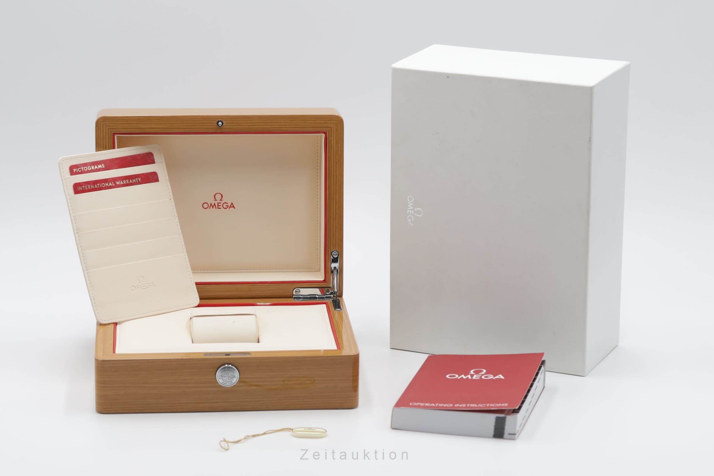 Omega Seamaster Planet Ocean Stahl Automatik Mid Size R. 232.30.38.20.01.001 B&P [2501621]