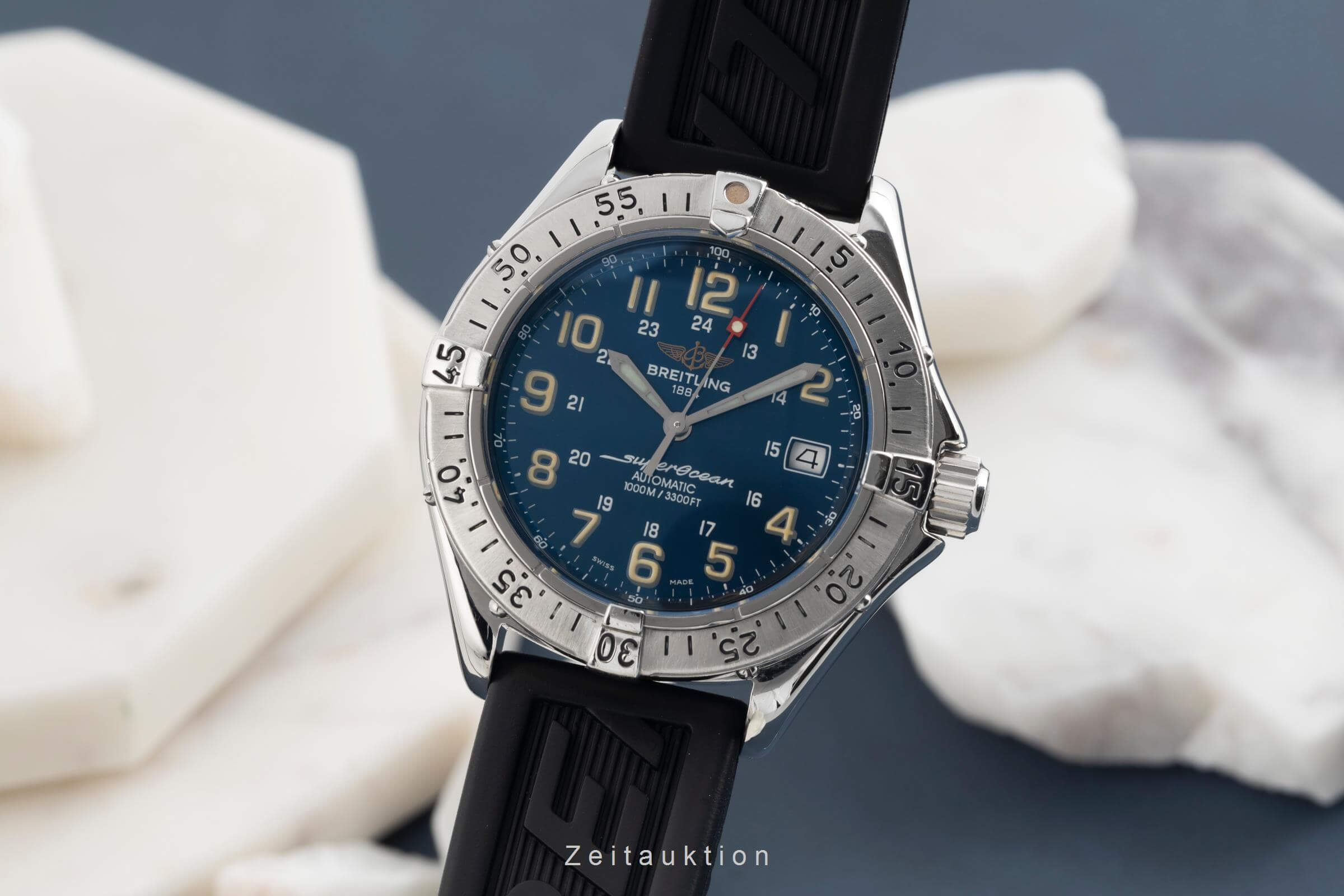 Breitling Superocean steel automatic B17 A17040 2501625