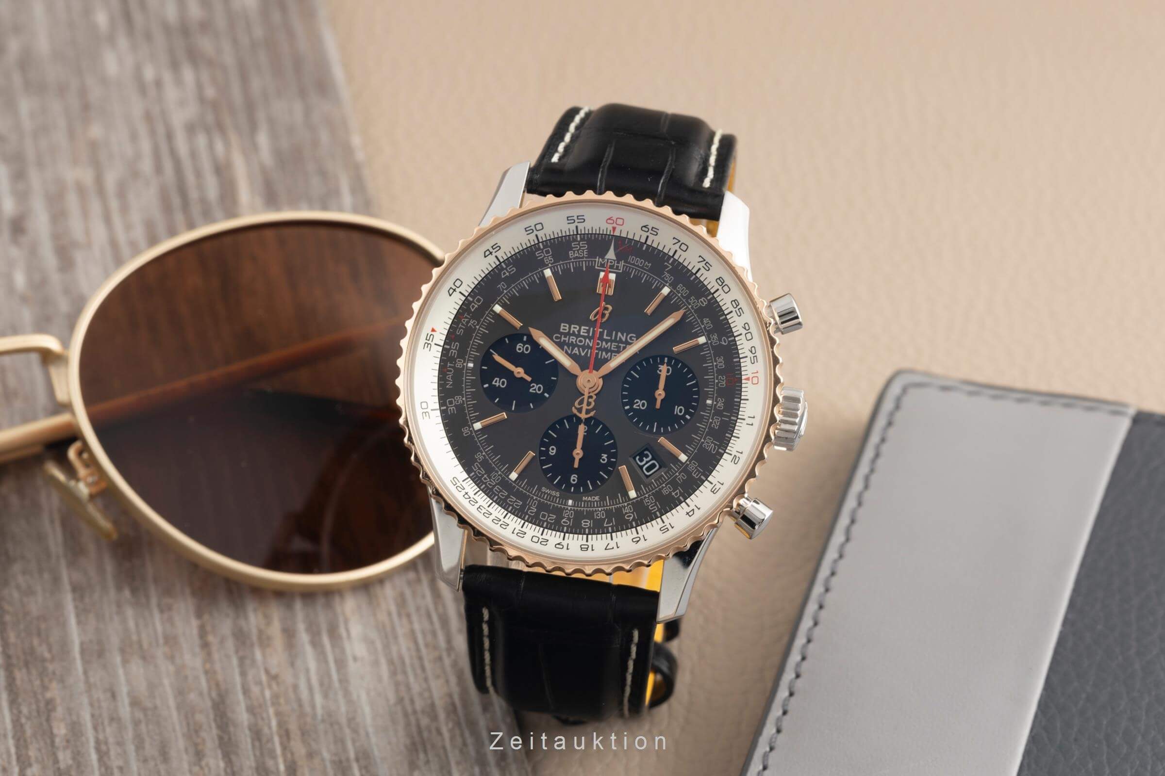Breitling Navitimer cronografo acciaio / oro automatismo orologio da uomo UB0121211F1P2  [2501656]