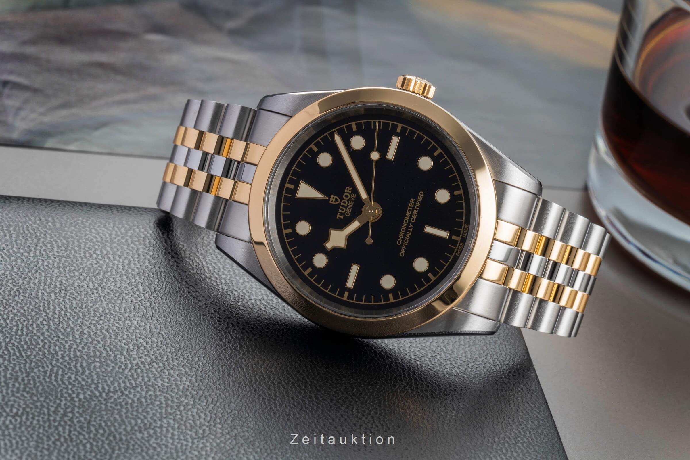 Tudor Black Bay 41 steel / gold automatic men's watch 79683-0001 LP: 5990EUR  [2501704]