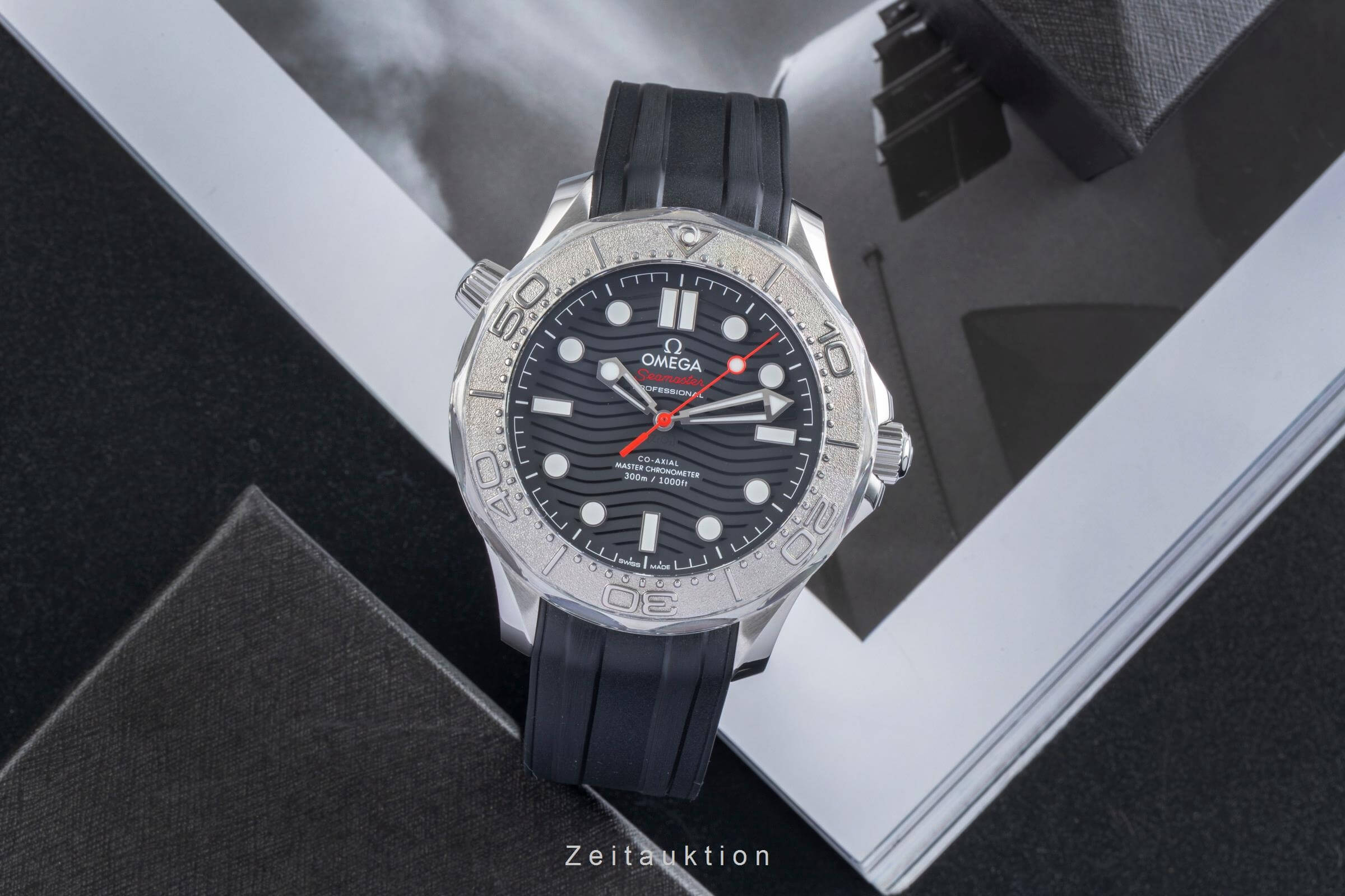 Omega Seamaster acciaio / titanio automatismo orologio da uomo 210.32.42.20.01.002 LP: 7300EUR  [2501708]