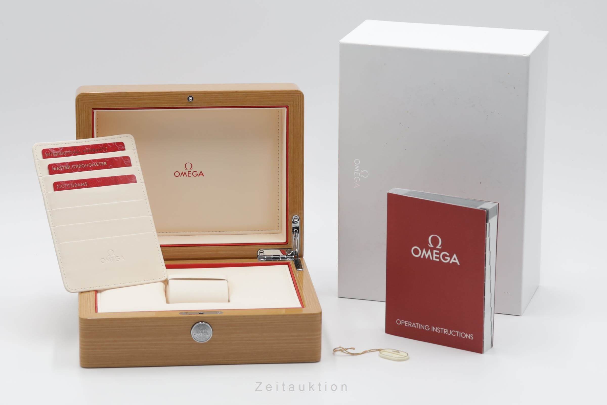 Omega Seamaster acciaio automatismo orologio da uomo 220.10.41.21.03.001 LP: 6000EUR  [2501711]