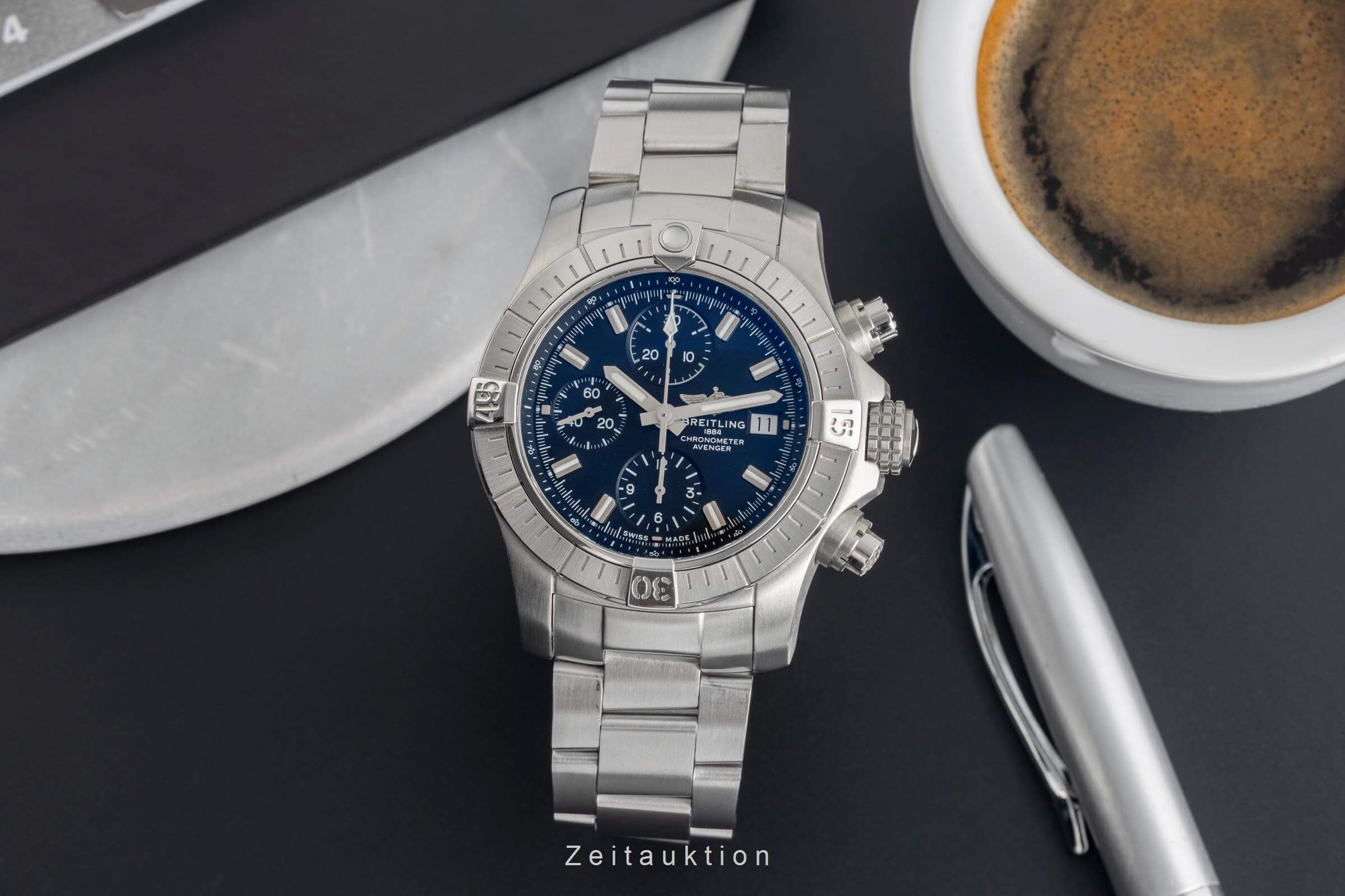 Breitling Avenger Chronograph Stahl Automatik Herrenuhr Ref. A13385101B1A1 B&P [2501756]