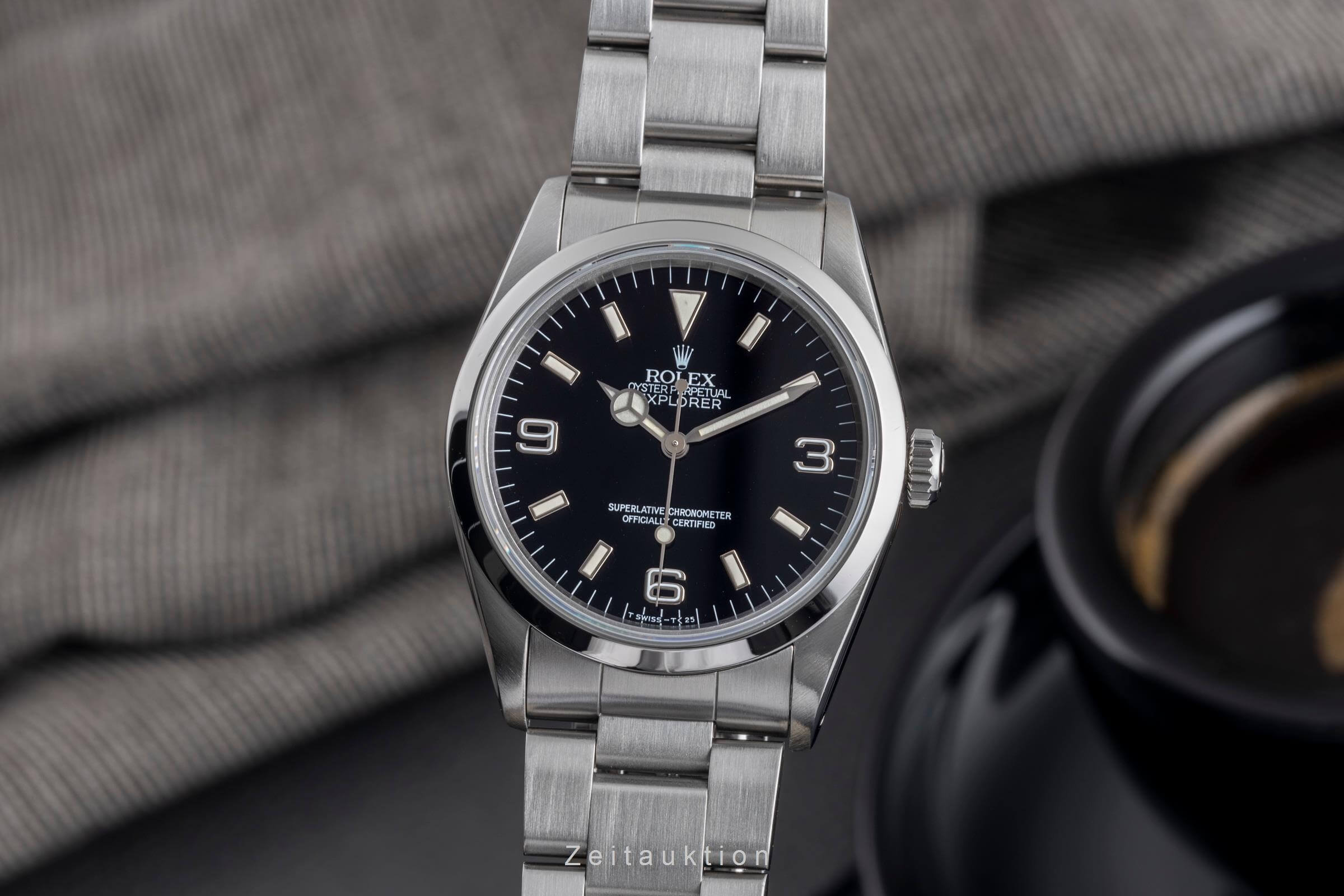 Rolex Explorer steel automatic men's watch 14270  [2501765]