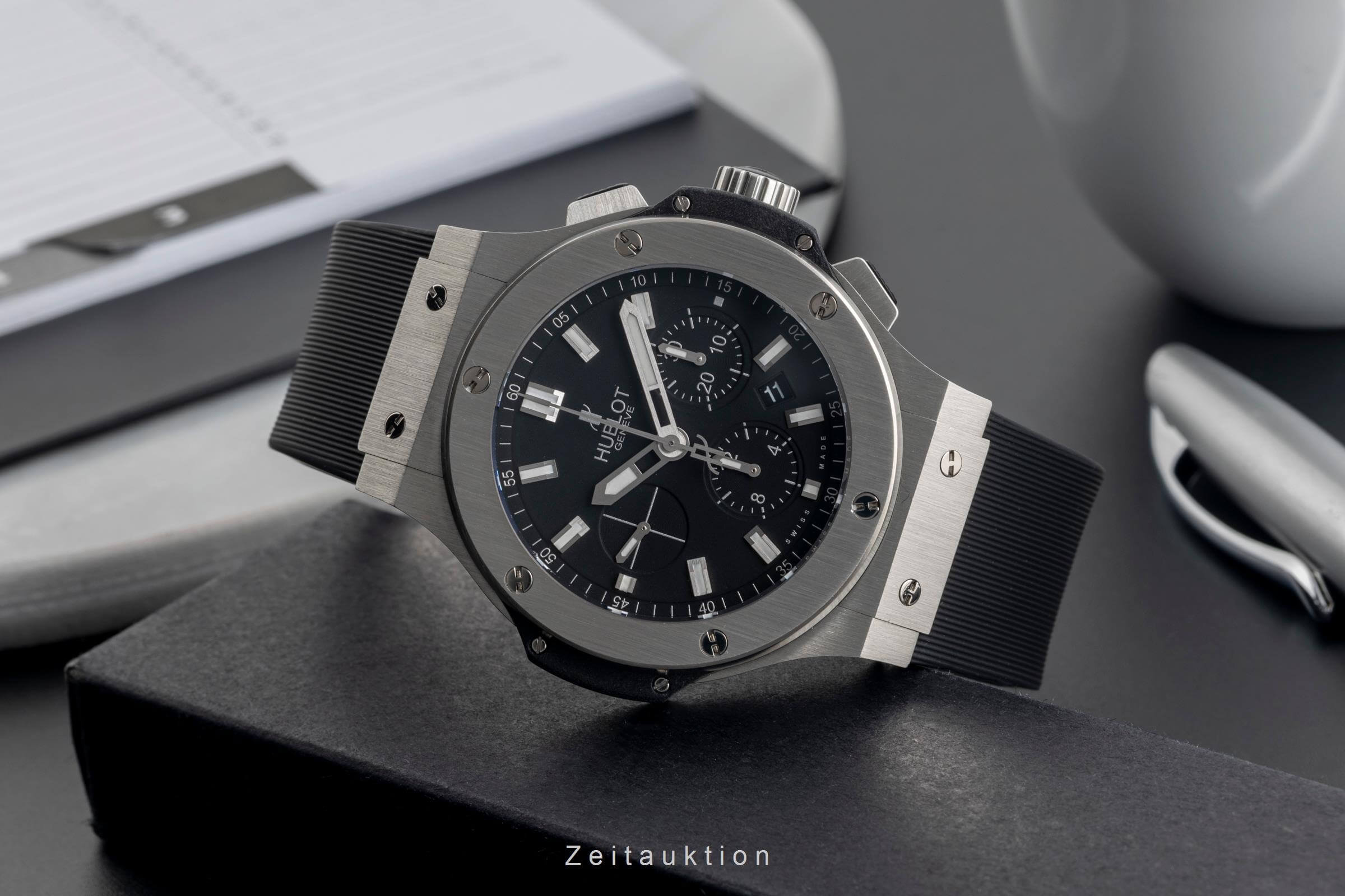 Hublot Big Bang chronograph steel automatic men's watch 301.SX.1170.RX LP: 14100EUR  [2501777]