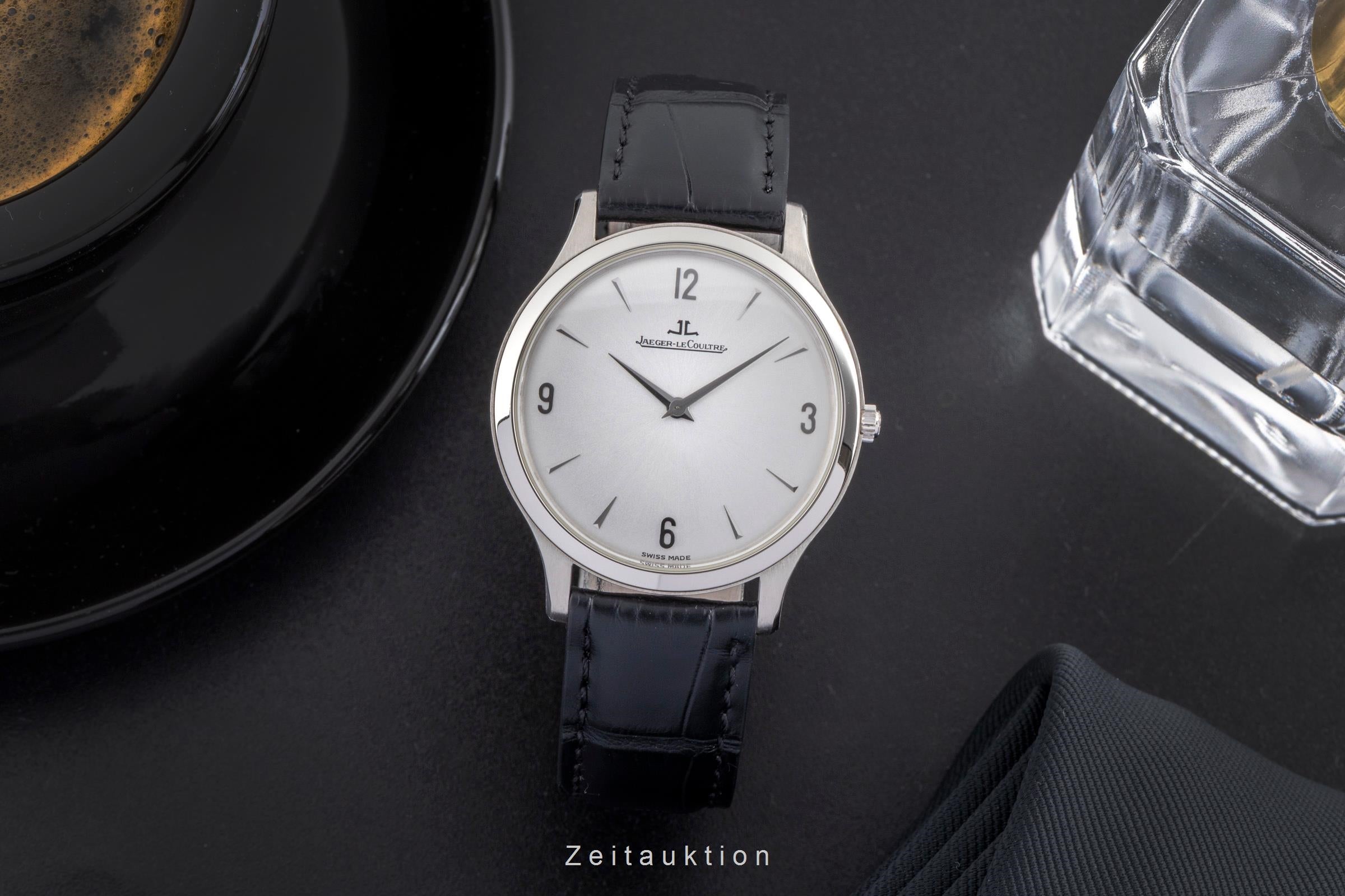 Jaeger LeCoultre Master Ultra Thin Platin Handaufzug Herrenuhr Ref. 145.6.79  [2501795]