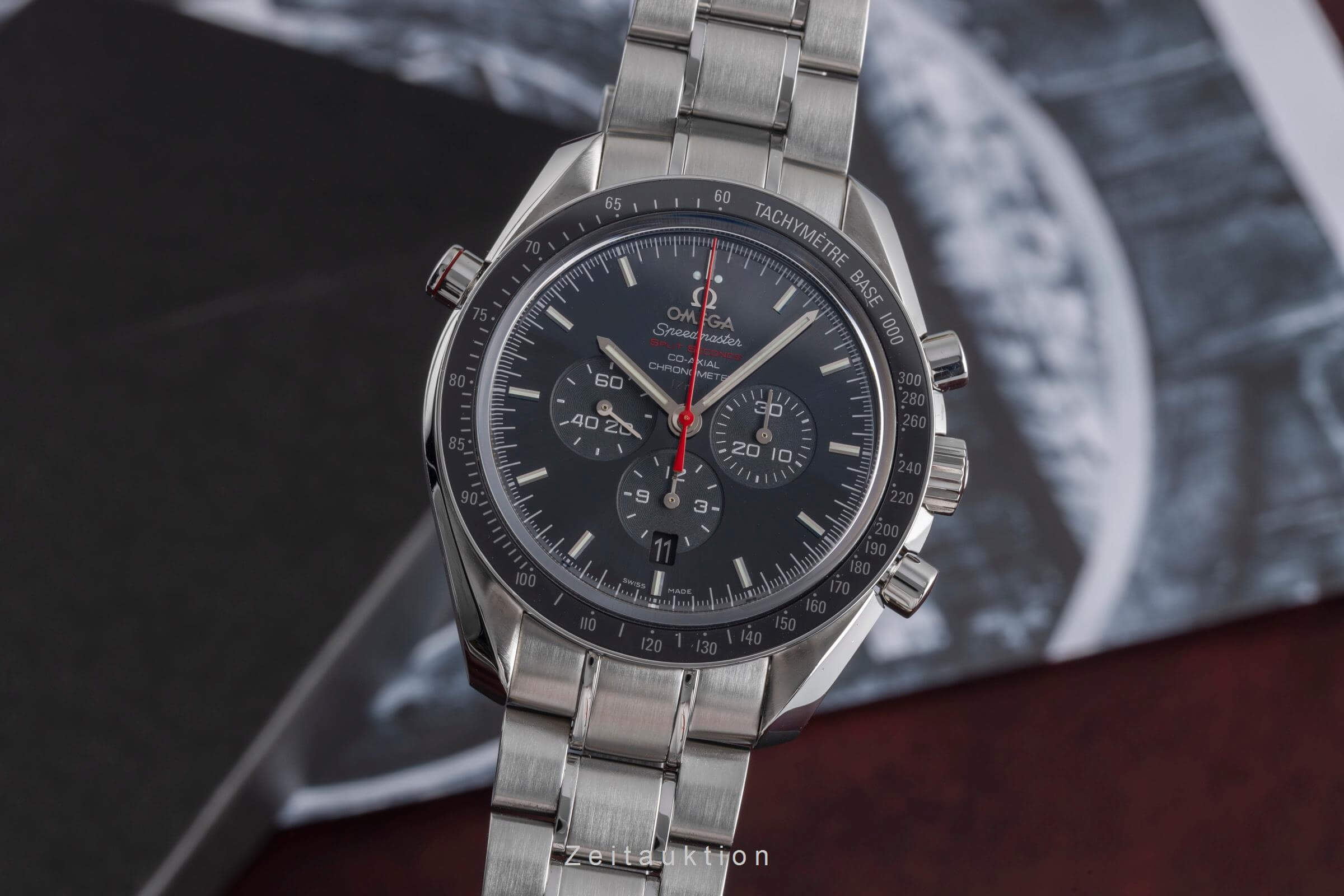 Omega Speedmaster chronograph steel automatic men's watch 311.30.44.51.01.001 LP: 13700EUR  [2501805]