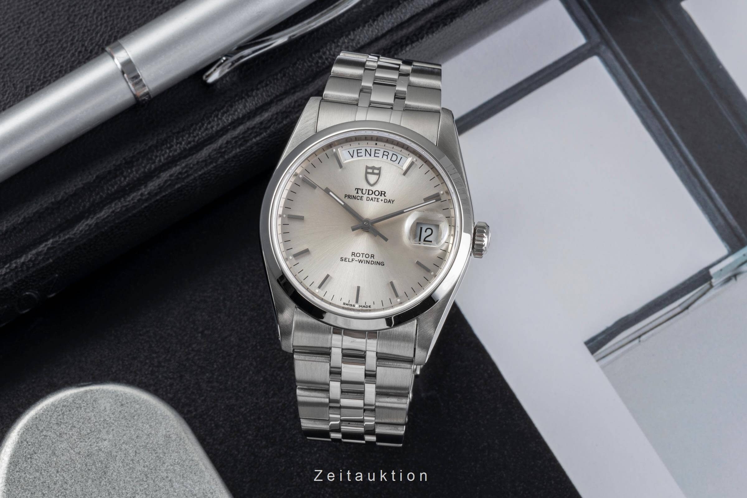 Tudor Date-Day acero automático reloj para caballeros 76200  [2501855]