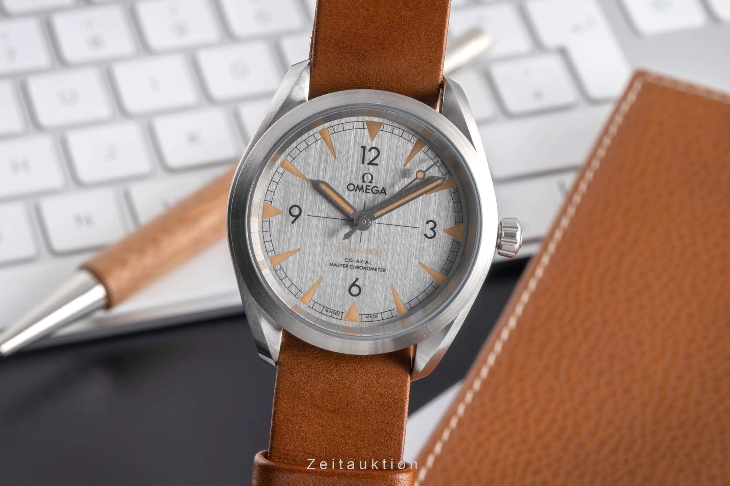 Omega Railmaster acero automático reloj para caballeros 220.12.40.20.06.001  [2501916]