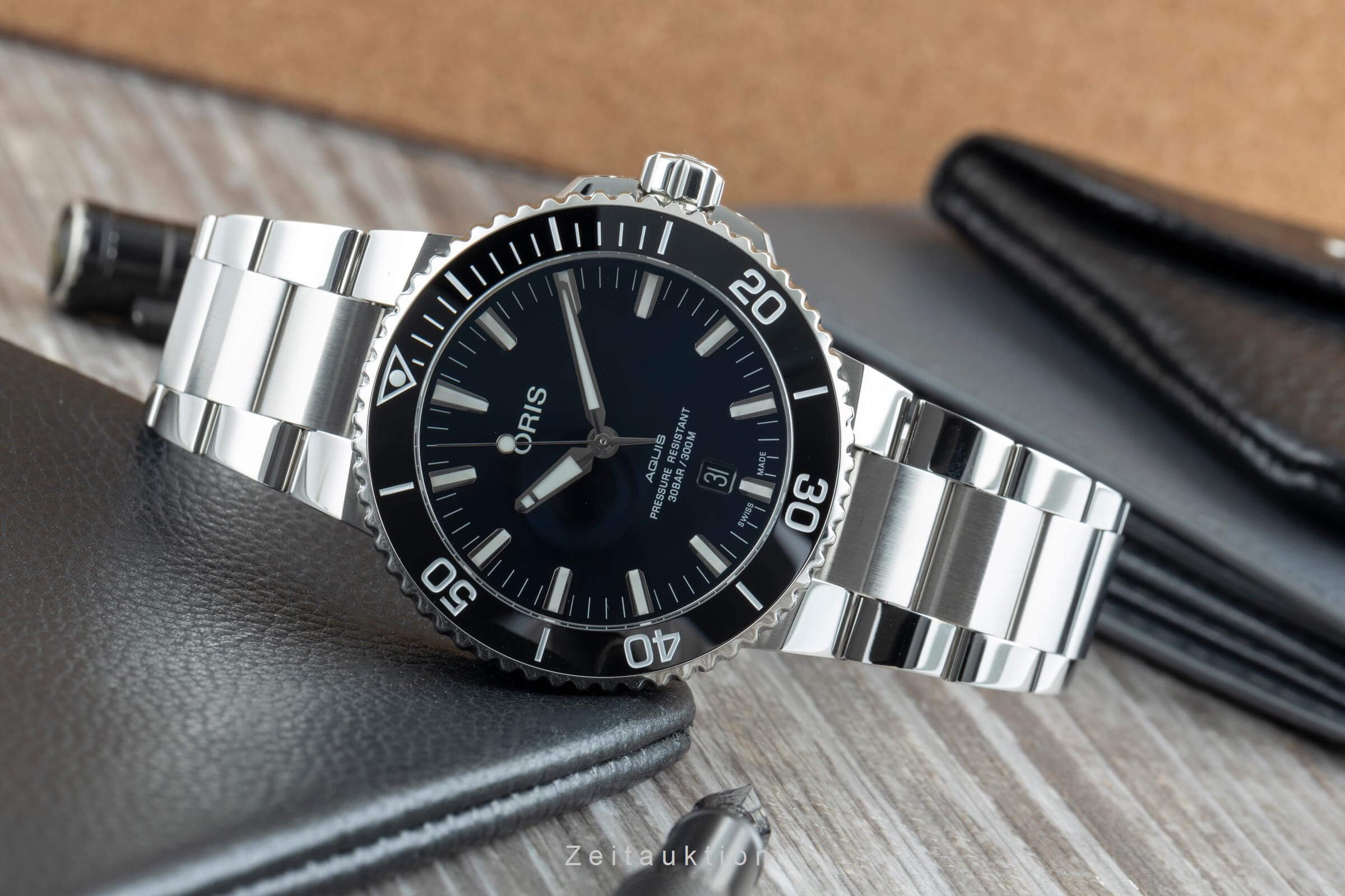 Oris Aquis Date steel automatic 733 01 733 7730 4135