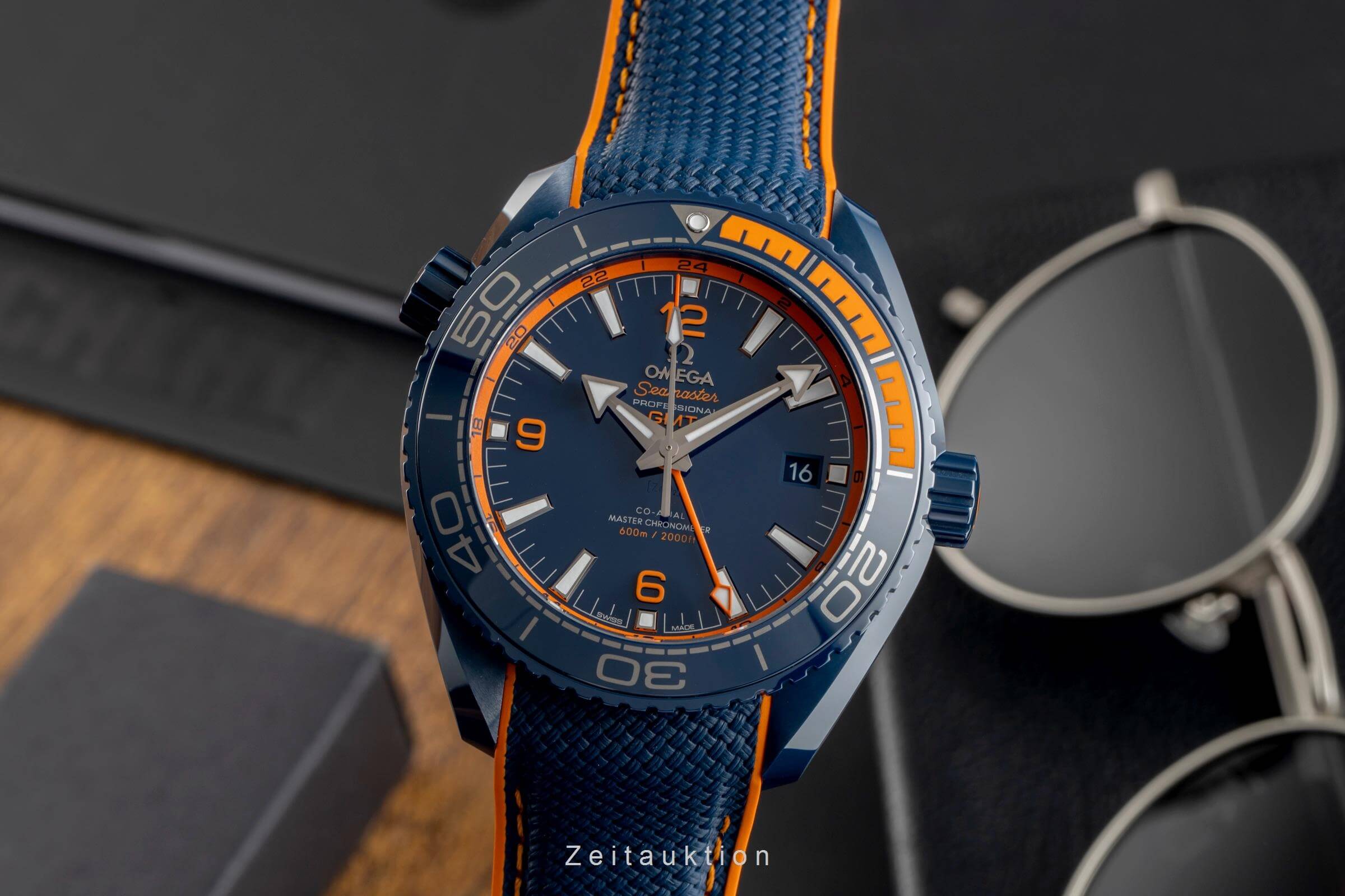 Omega Seamaster ceramic automatic Kal. 8906 Ref. 215.92.46.22