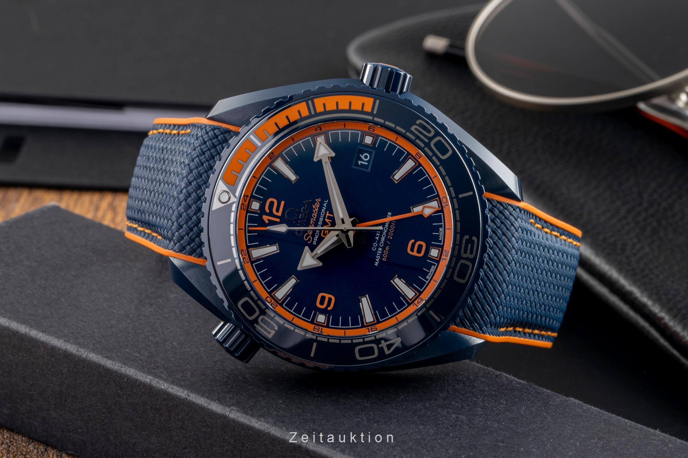 Omega Seamaster ceramic automatic Kal. 8906 Ref. 215.92.46.22