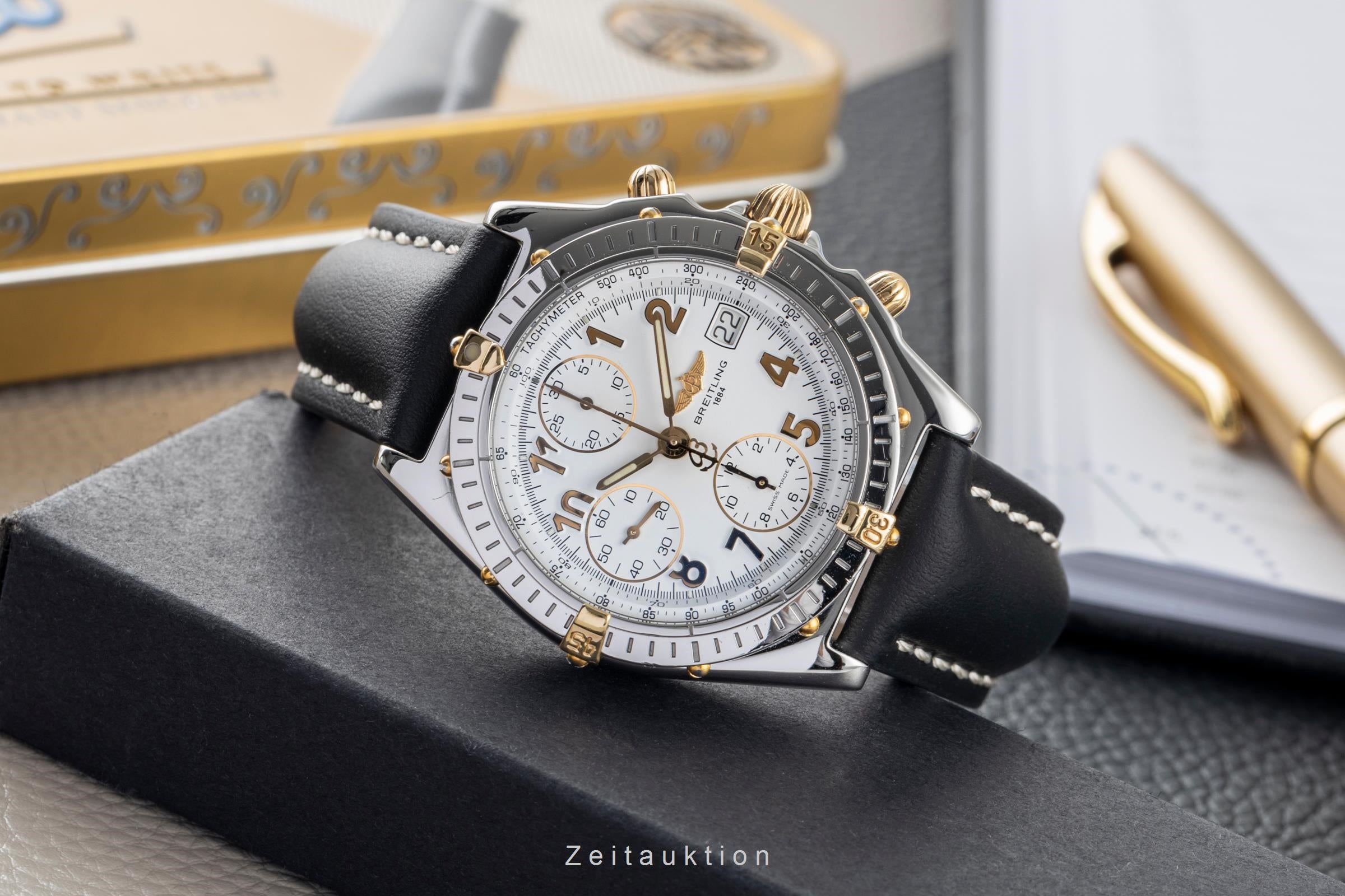 Breitling Chronomat chronographe acier / or  automatique montre pour hommes B13050.1  [2501963]