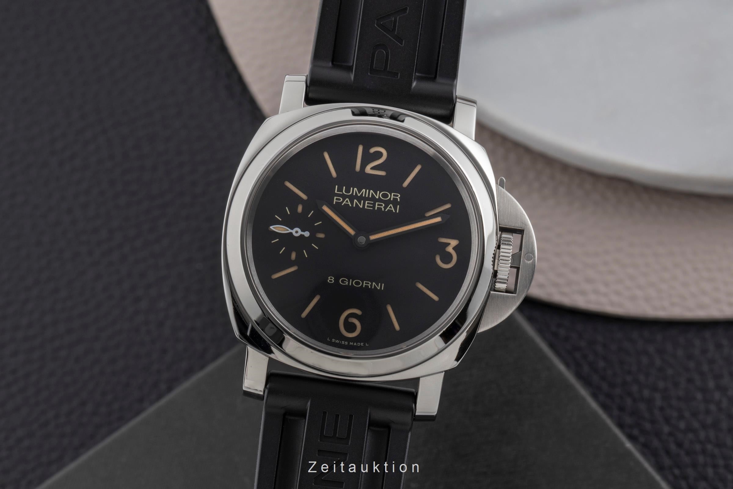 Panerai Luminor Base 8 Days Stahl Handaufzug Herrenuhr Ref. PAM00915 B&P 2020 [2501991]