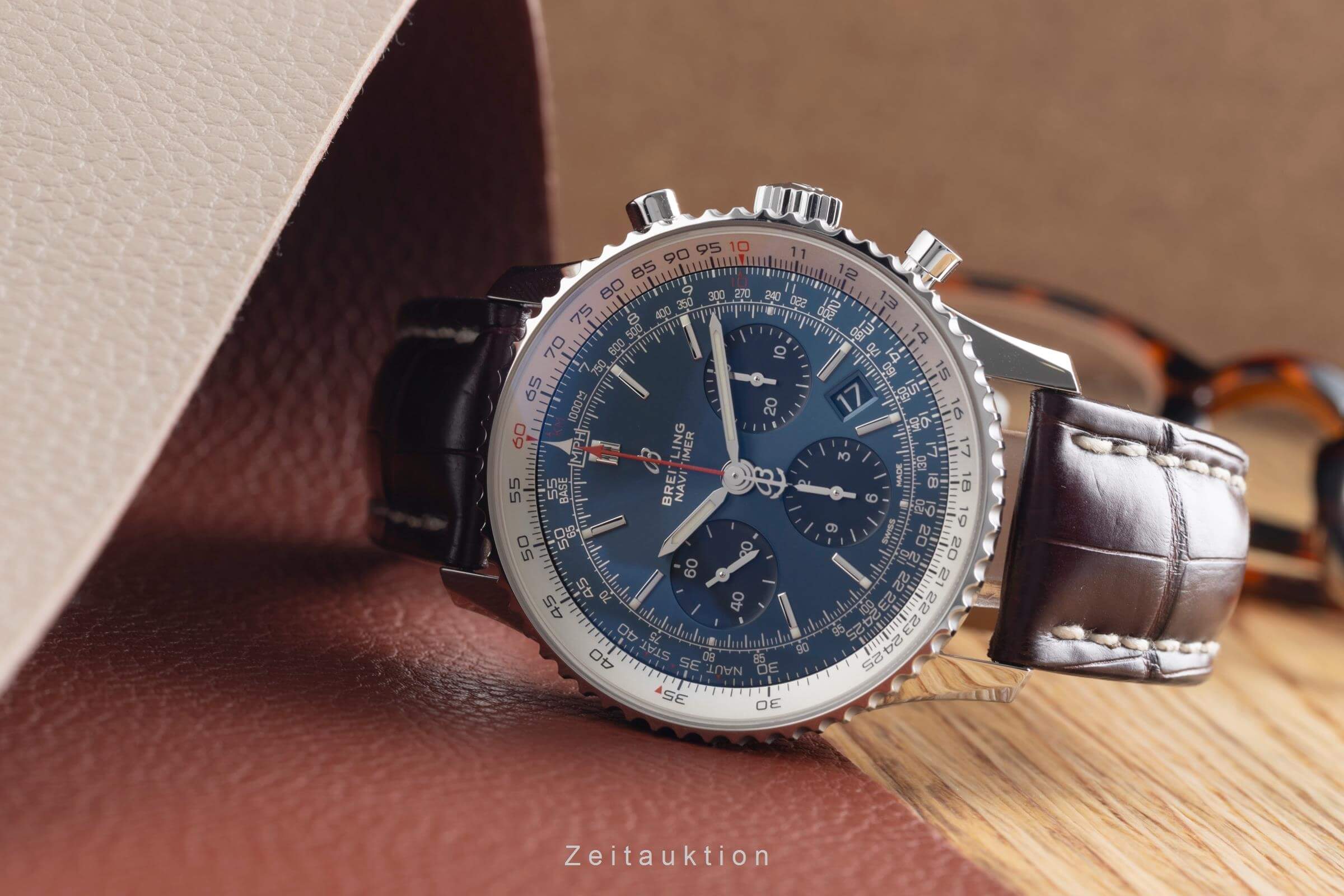 Breitling Navitimer 01 Chronograph Stahl Automatik Ref. AB0121211C1P1 B&P 2019 [2502011]