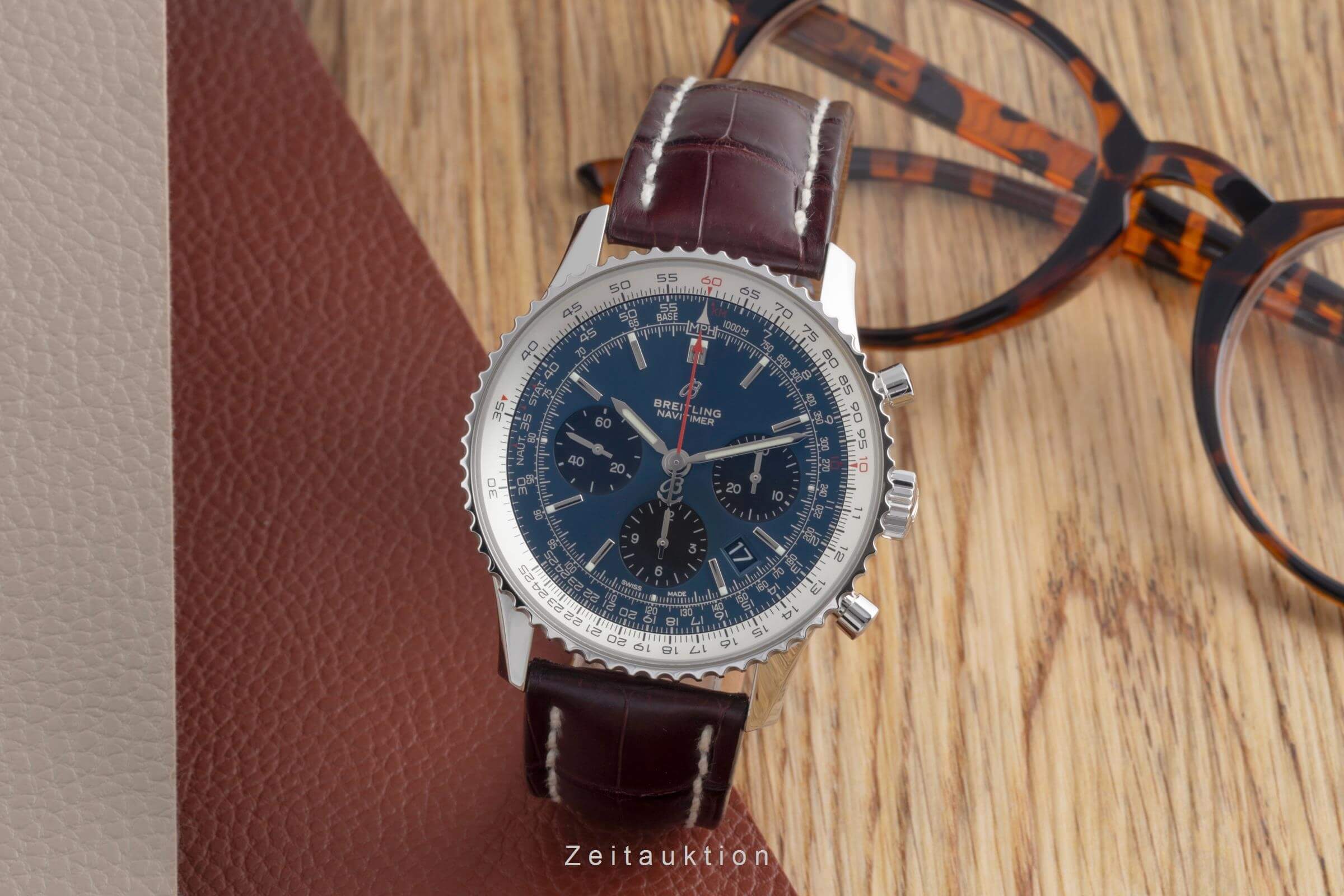 Breitling Navitimer 01 Chronograph Stahl Automatik Ref. AB0121211C1P1 B&P 2019 [2502011]