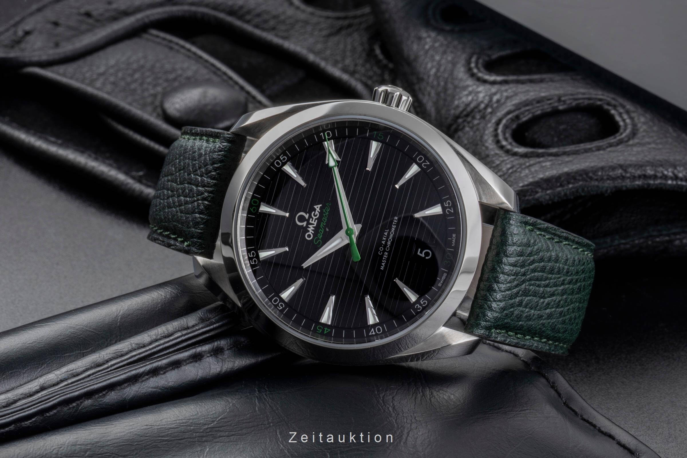 Omega Seamaster acier automatique montre pour hommes 220.12.41.21.01.002 LP: 6500EUR  [2502031]