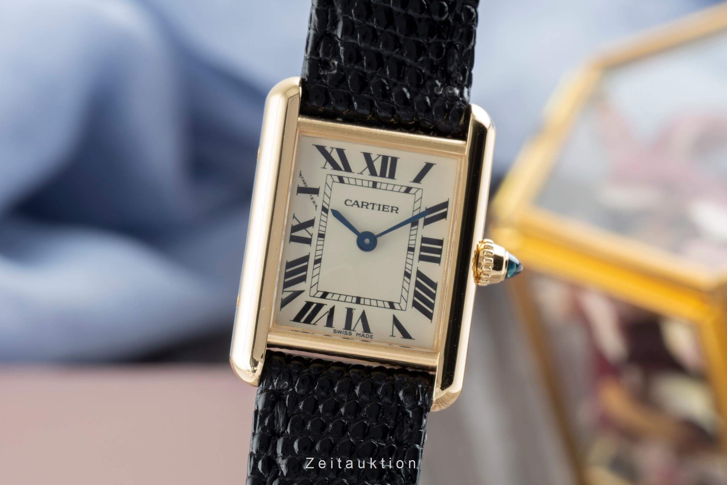 Cartier Tank 18 ct gold quartz Kal. 057 Ref. W1529856 | 2502041