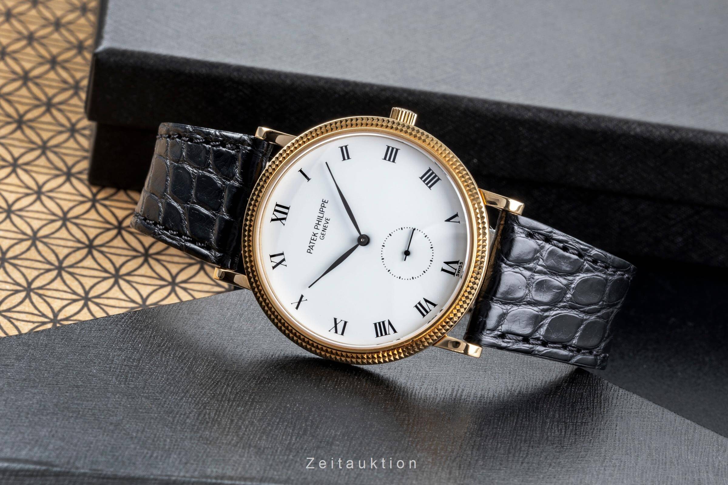 Patek Philippe Calatrava 18K Gold Handaufzug Ref. 3919 Klassiker VP: 32560 € [2502048]